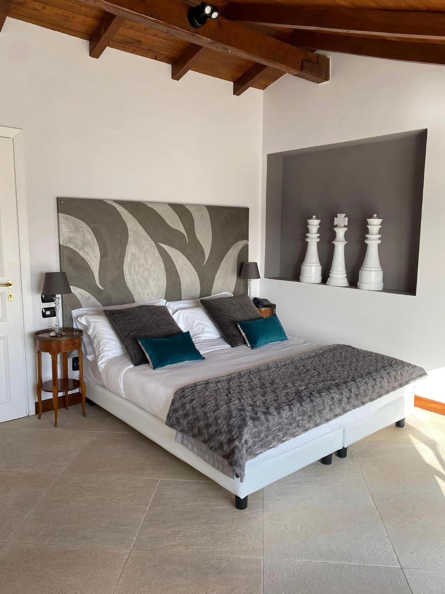 Photo of the whole room, Bed in La Locanda Del Pontefice - Luxury Country House