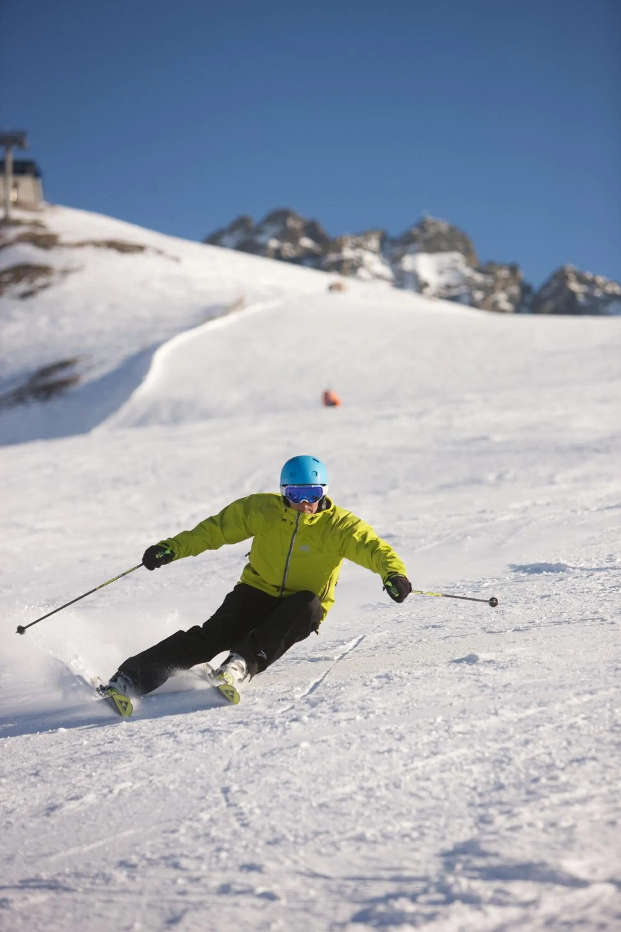 Skiing in Pension Tirol