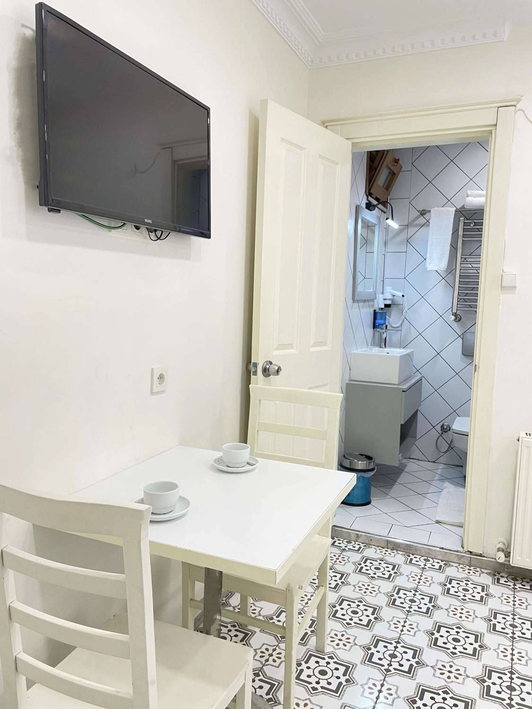 TV and multimedia in Royal Pera Taksim