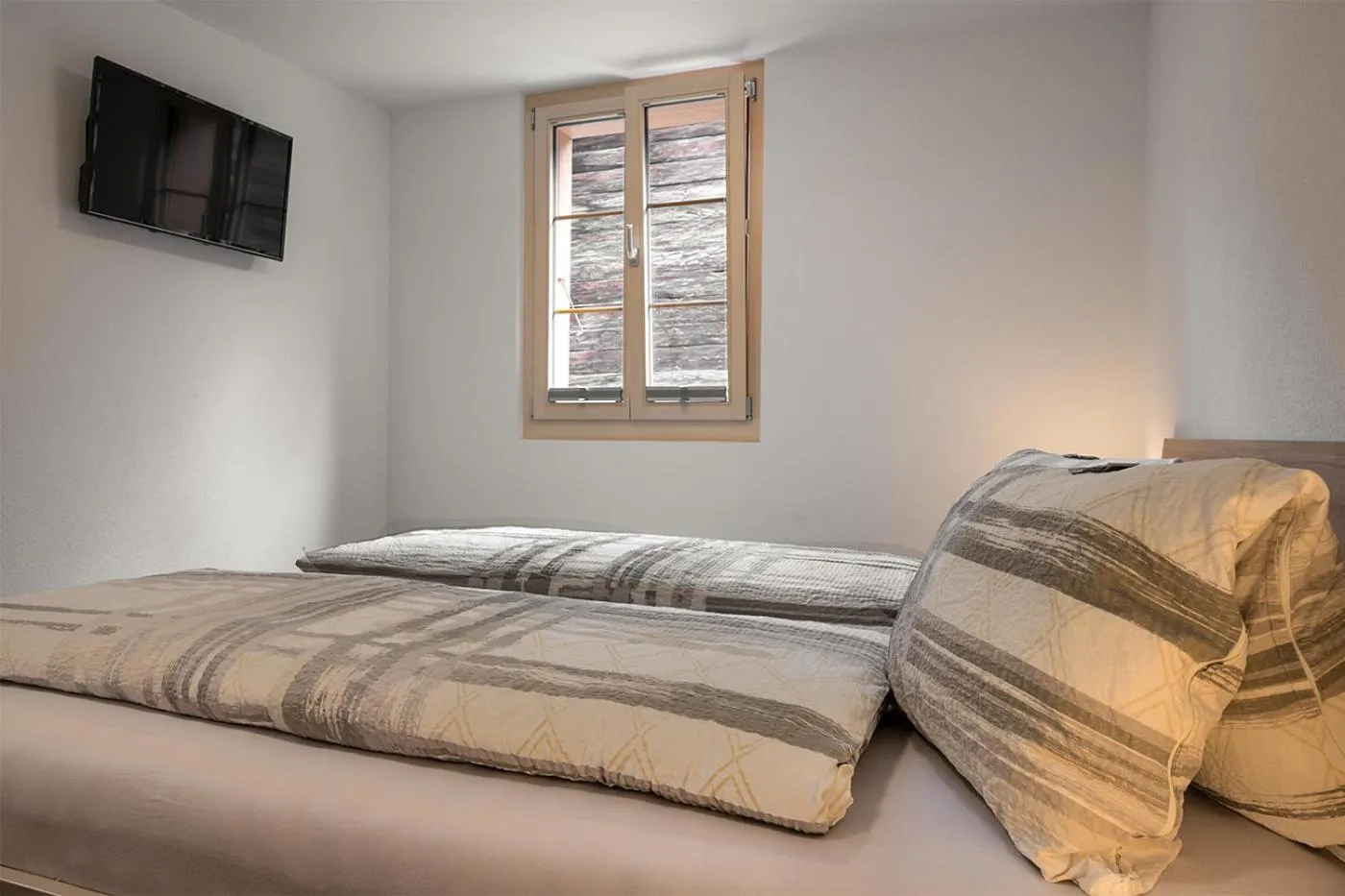 Bed in Hotel-Restaurant Drei Tannen