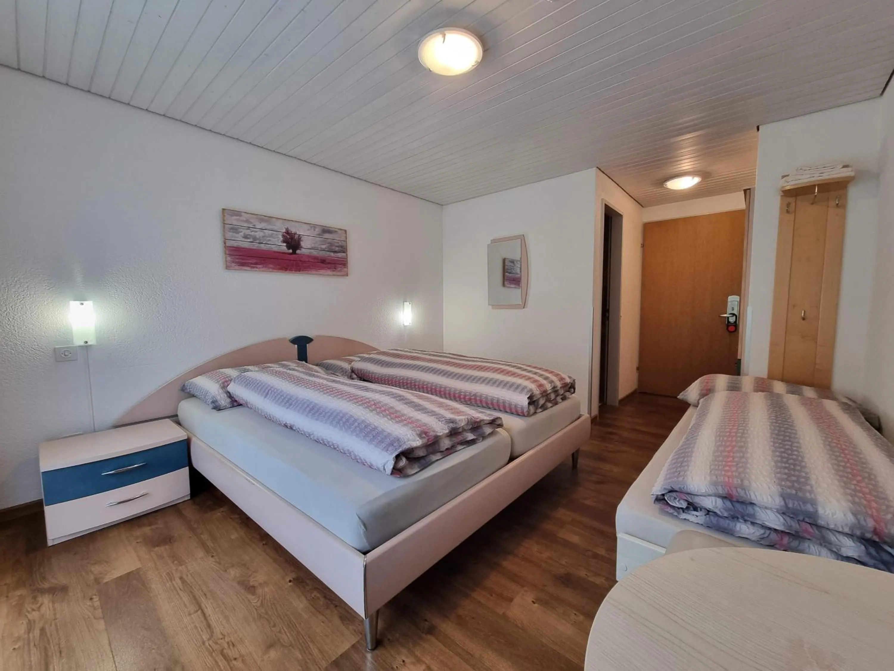 Photo of the whole room, Bed in Hotel Astoria