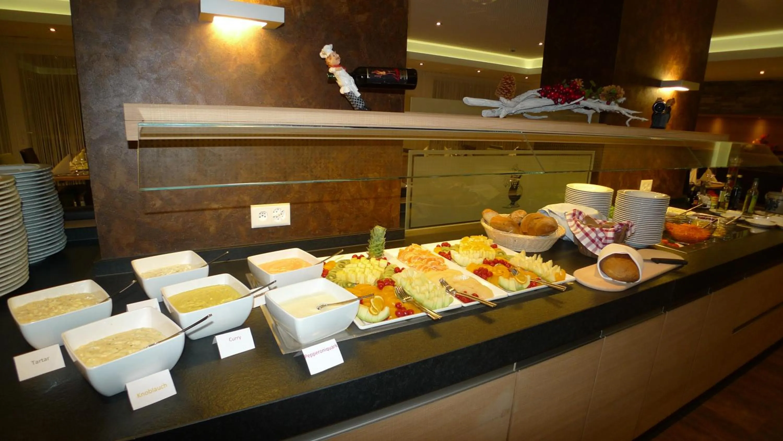 Food in Hotel Astoria