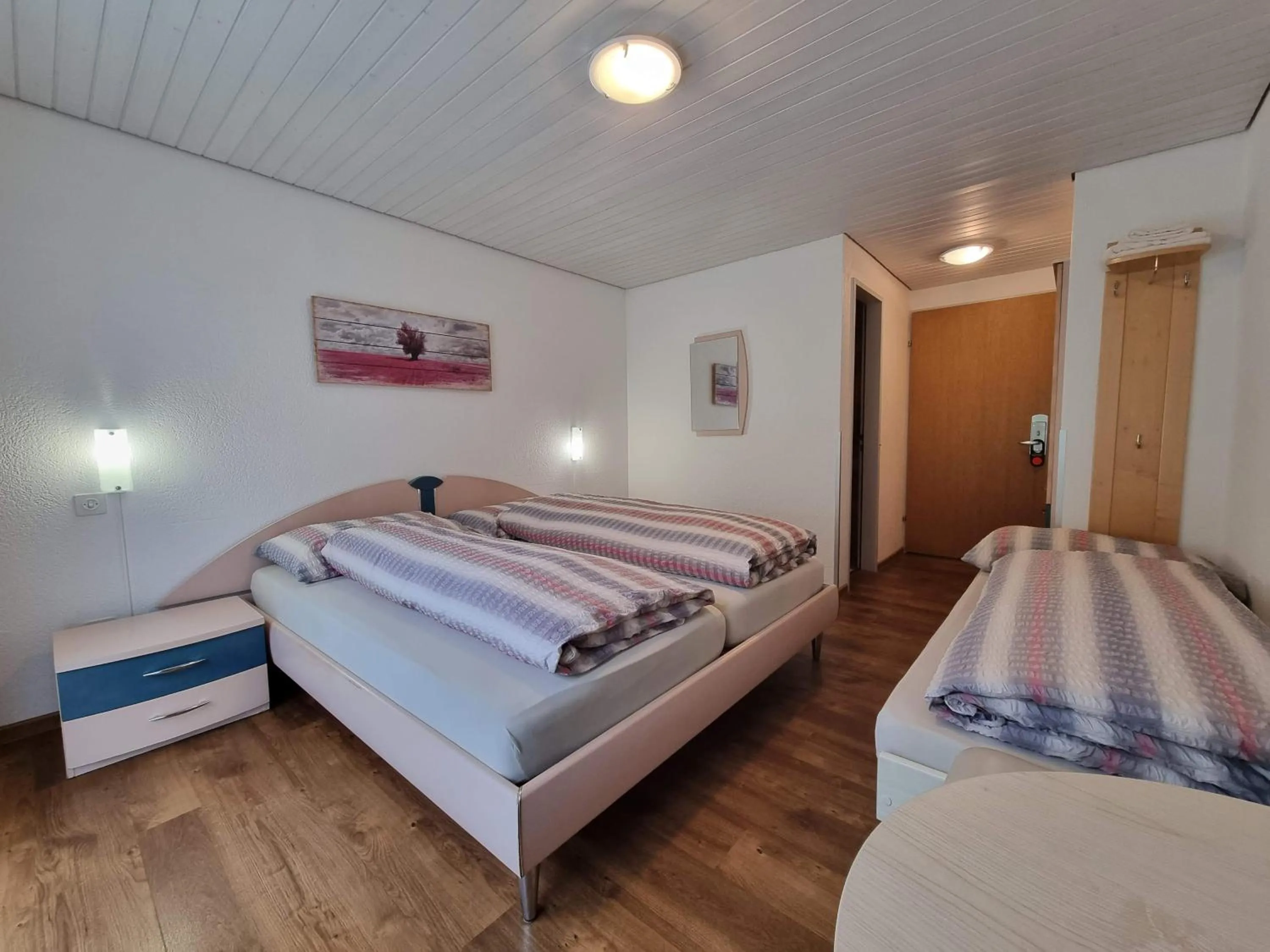 Photo of the whole room, Bed in Hotel Astoria