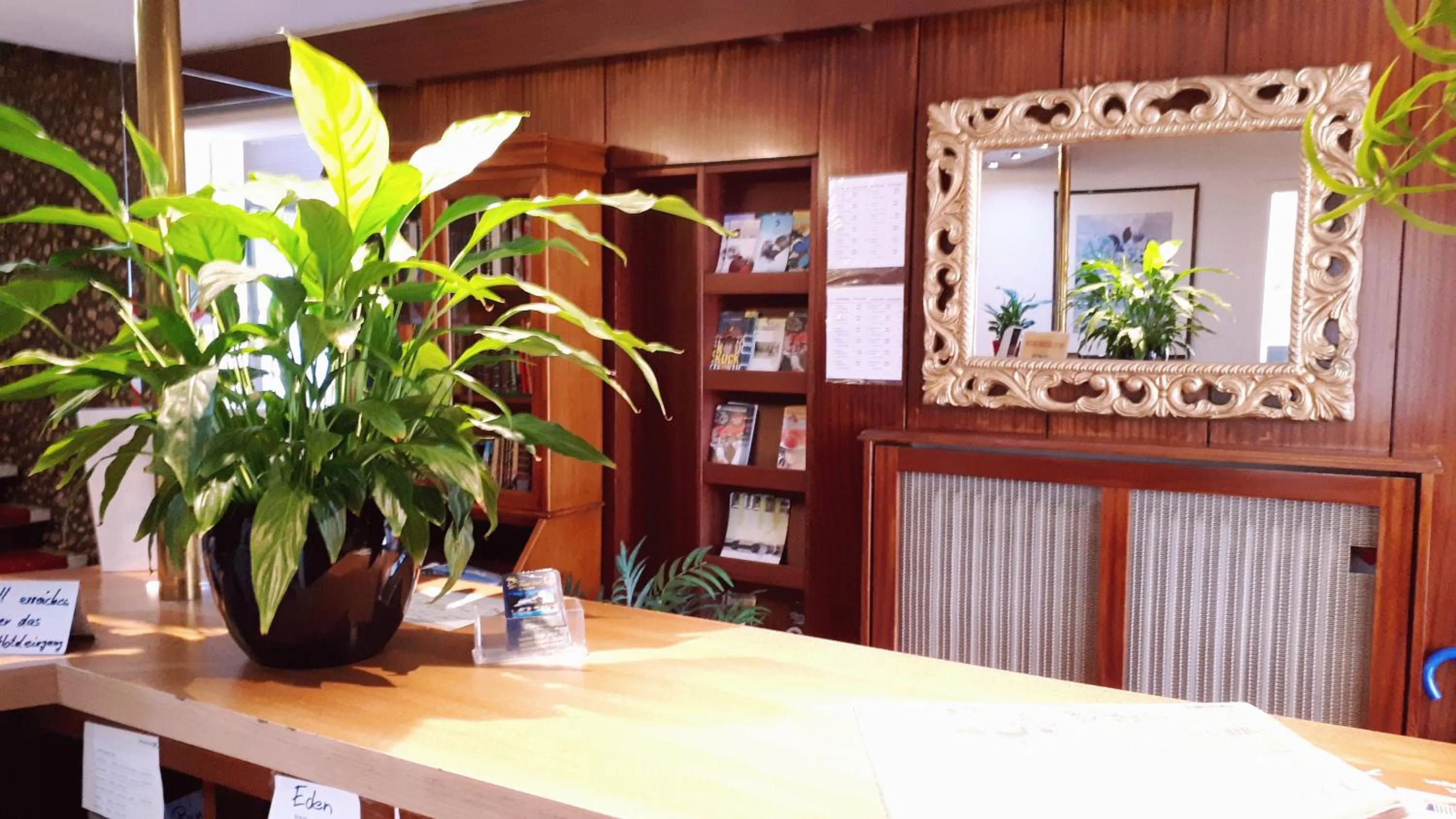 Lobby or reception in Hotel Park Eden