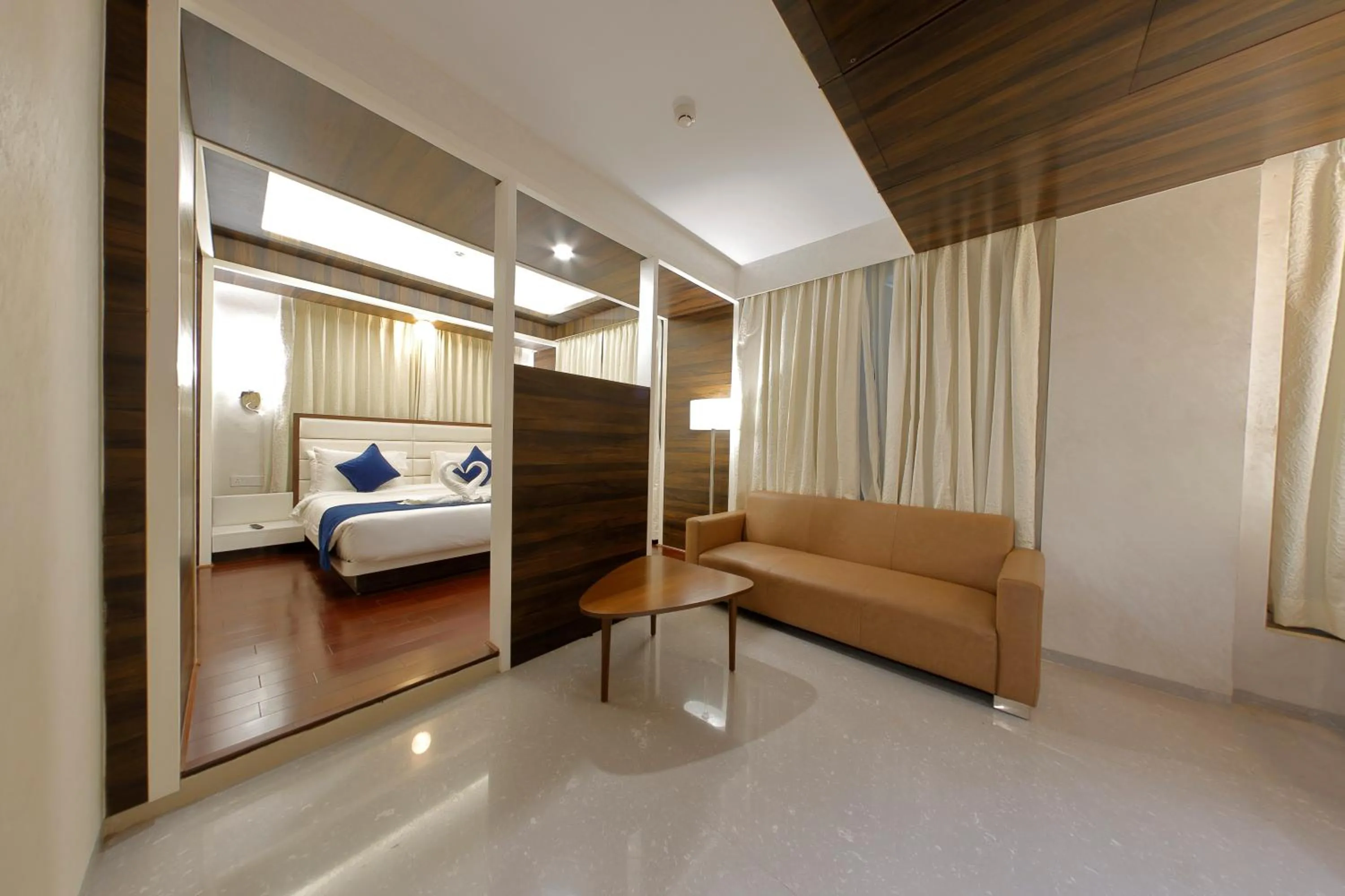 Photo of the whole room in Hotel Silver Heights