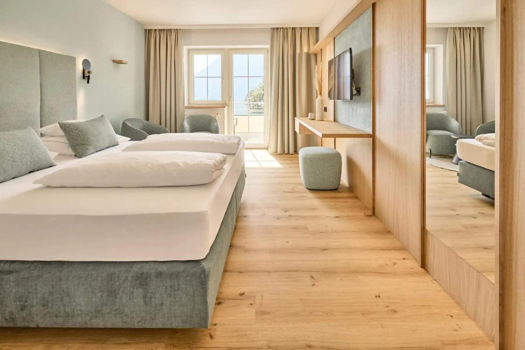 Double Room with Mountain View in Das Schlössl Double Room with Mountain View in Das Schlössl