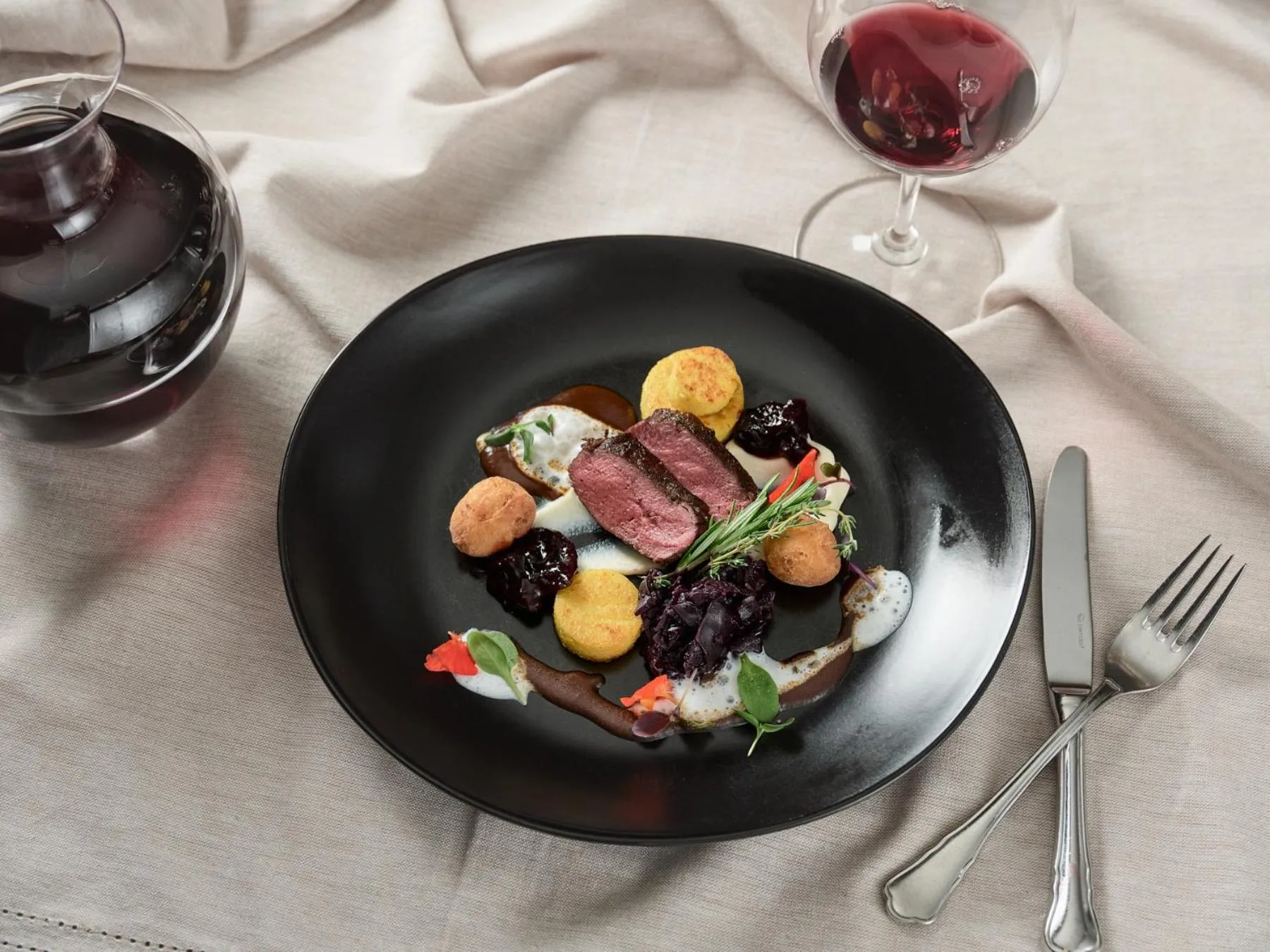 Restaurant/places to eat in Das Schlössl