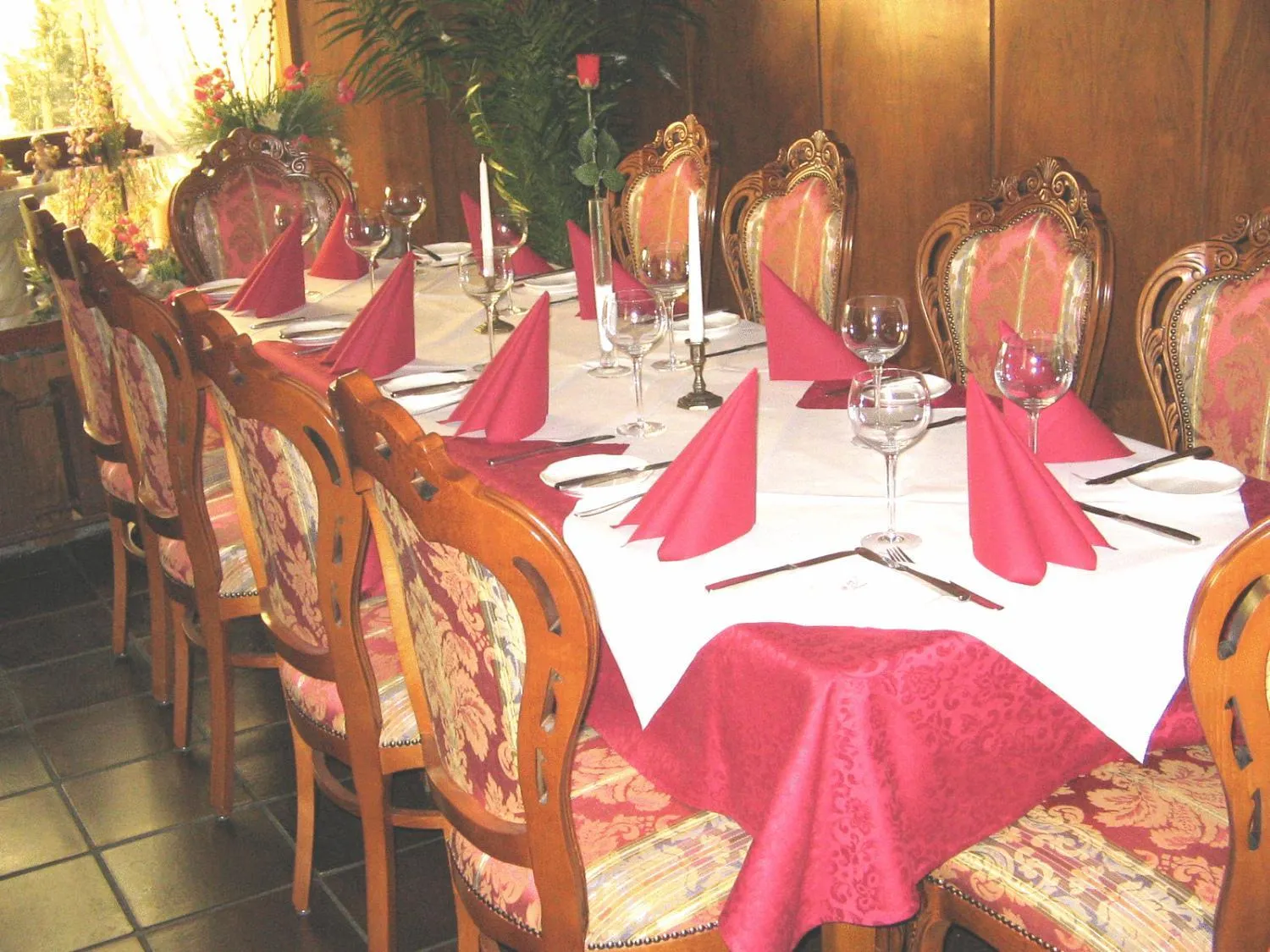 Restaurant/places to eat in Hotel zum Lamm