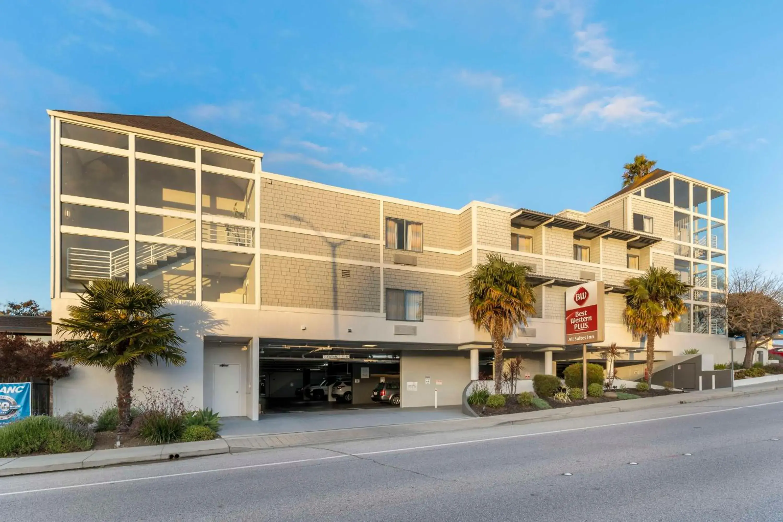 Property building in Best Western Plus All Suites Inn Property building in Best Western Plus All Suites Inn