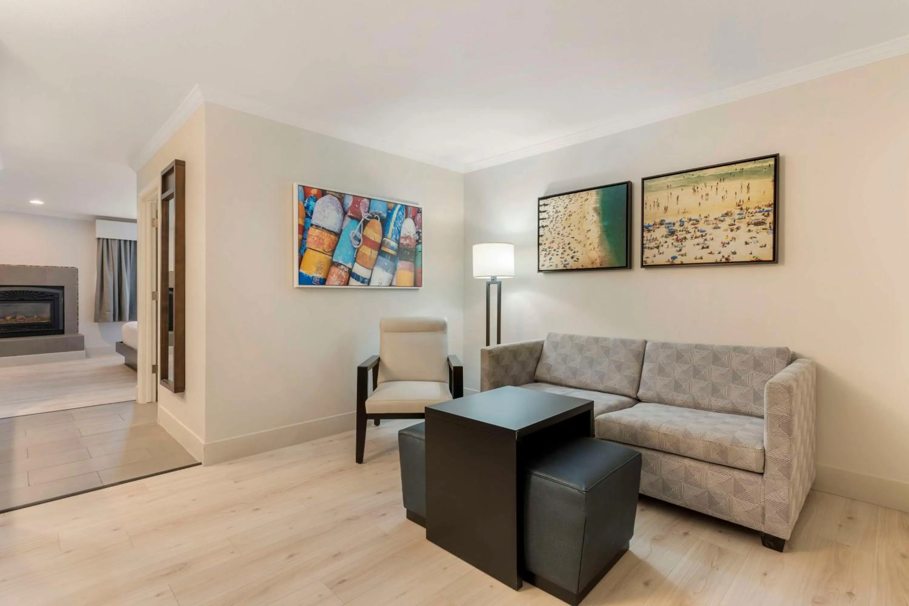 Bedroom, Bed in Best Western Plus All Suites Inn