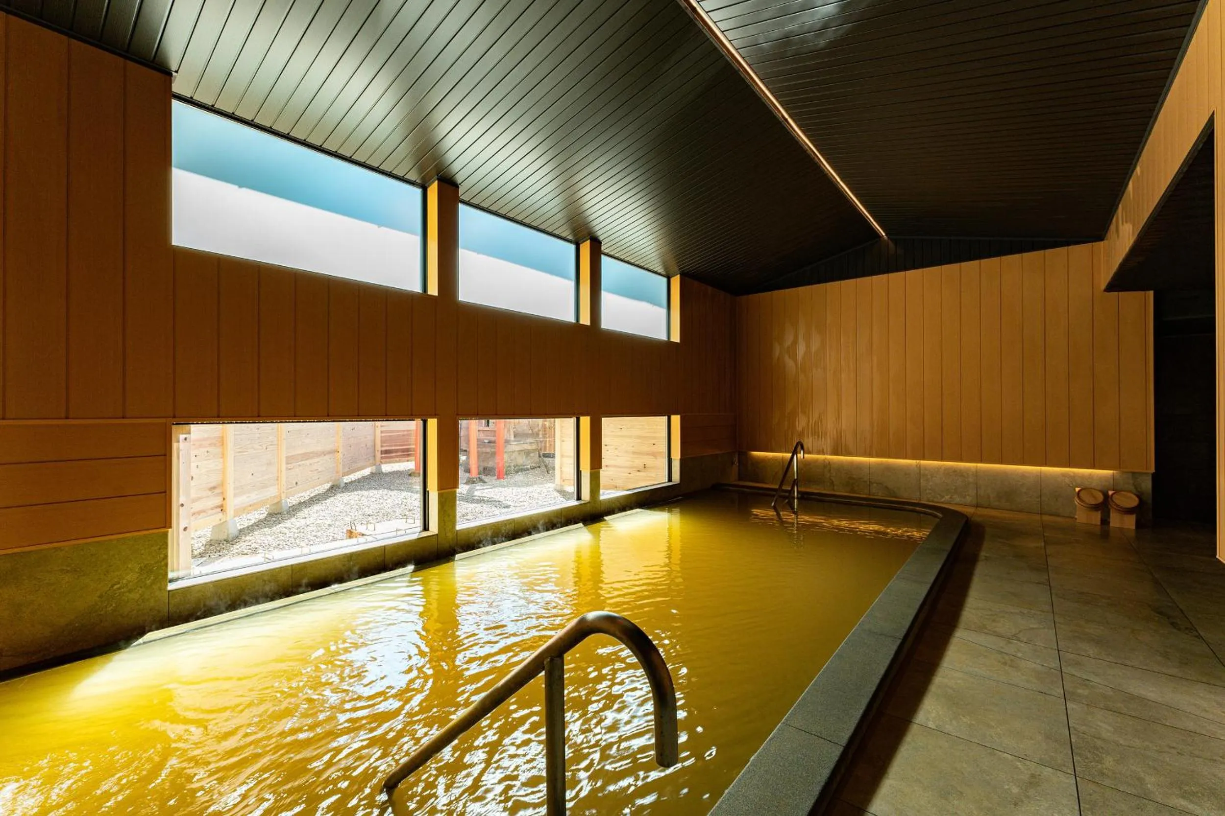 Hot Spring Bath in Chigira Jinsentei