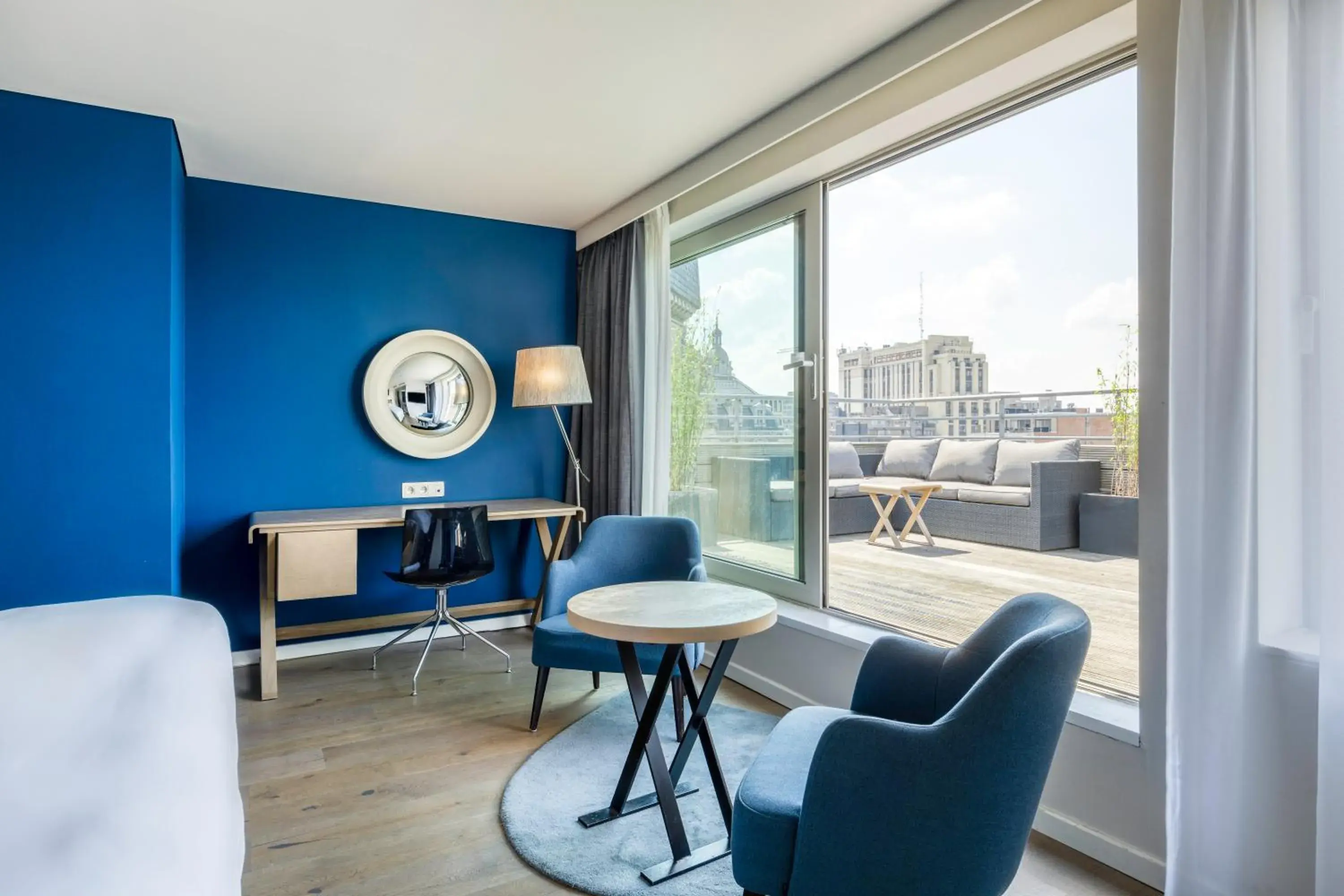 View (from property/room) in Park Inn by Radisson Antwerp City Centre View (from property/room) in Park Inn by Radisson Antwerp City Centre