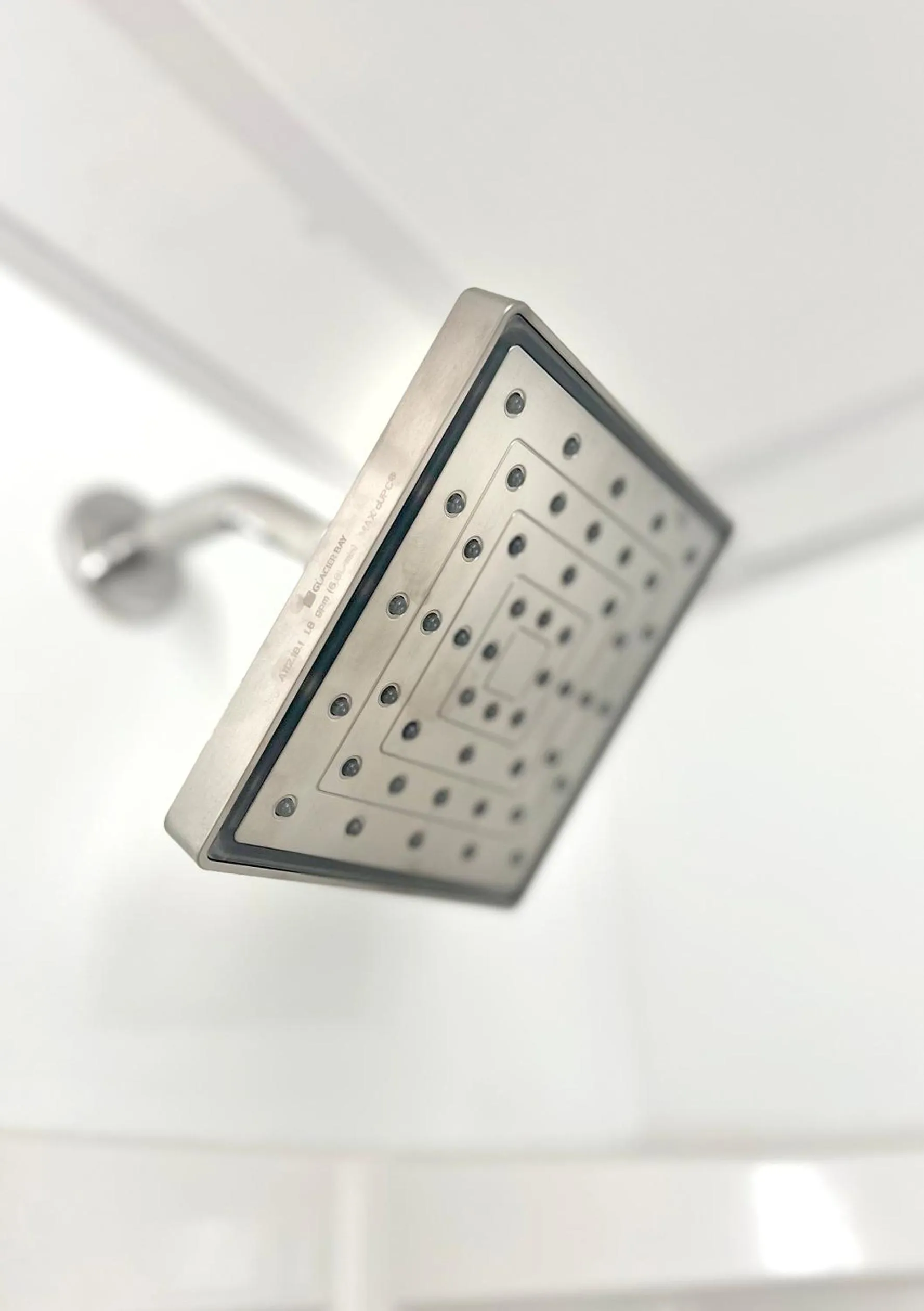 Shower in Lani Kai Island Resort