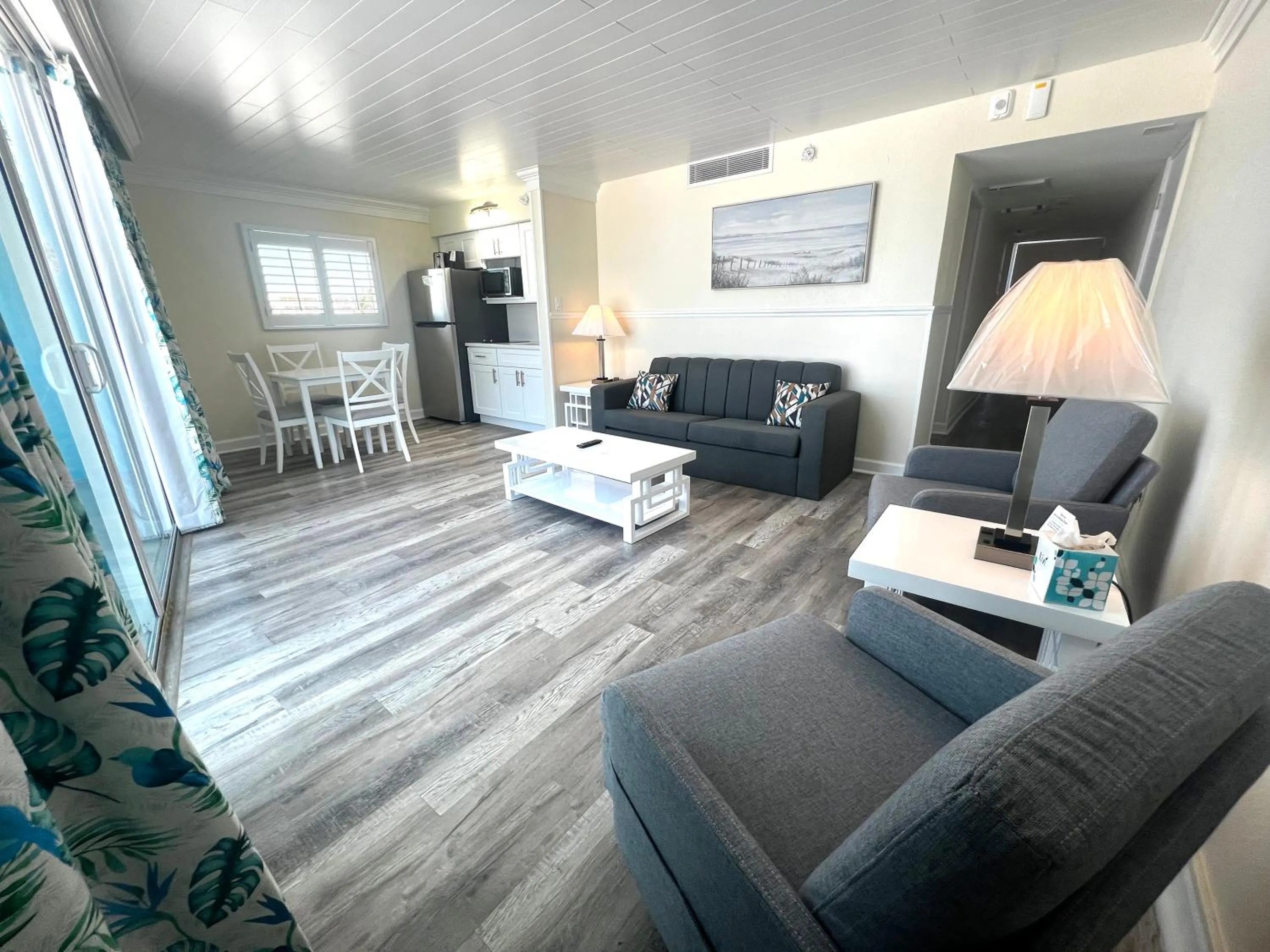 Living room in Lani Kai Island Resort