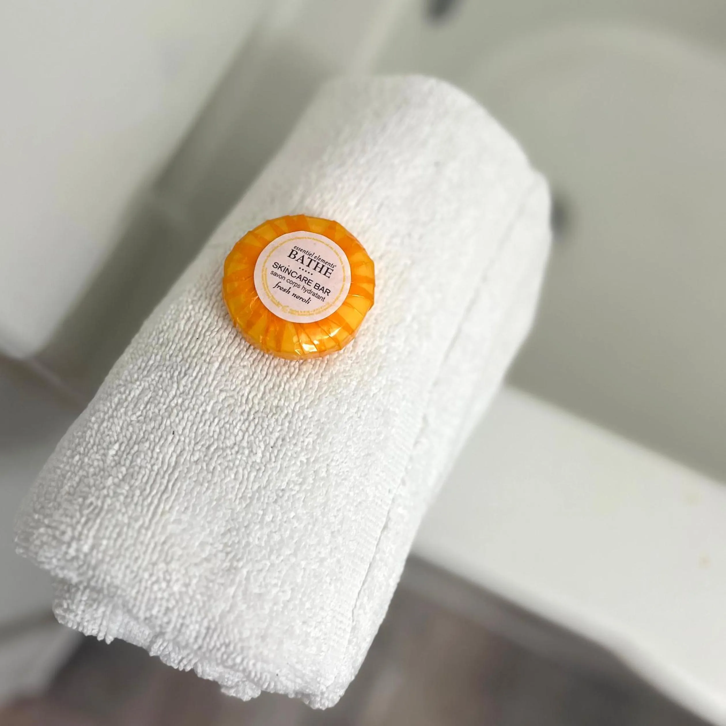 Bath in Lani Kai Island Resort