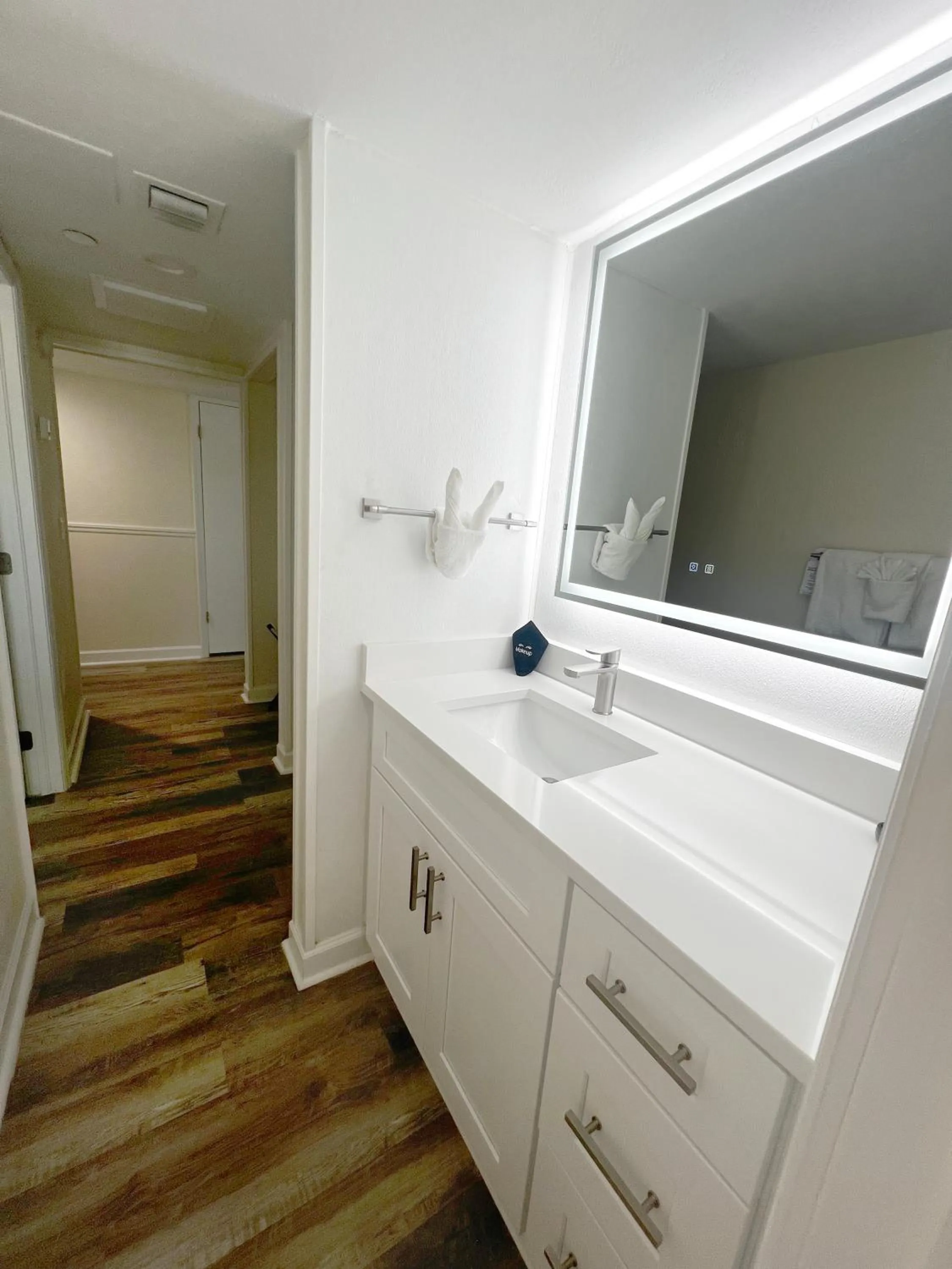 Bathroom in Lani Kai Island Resort