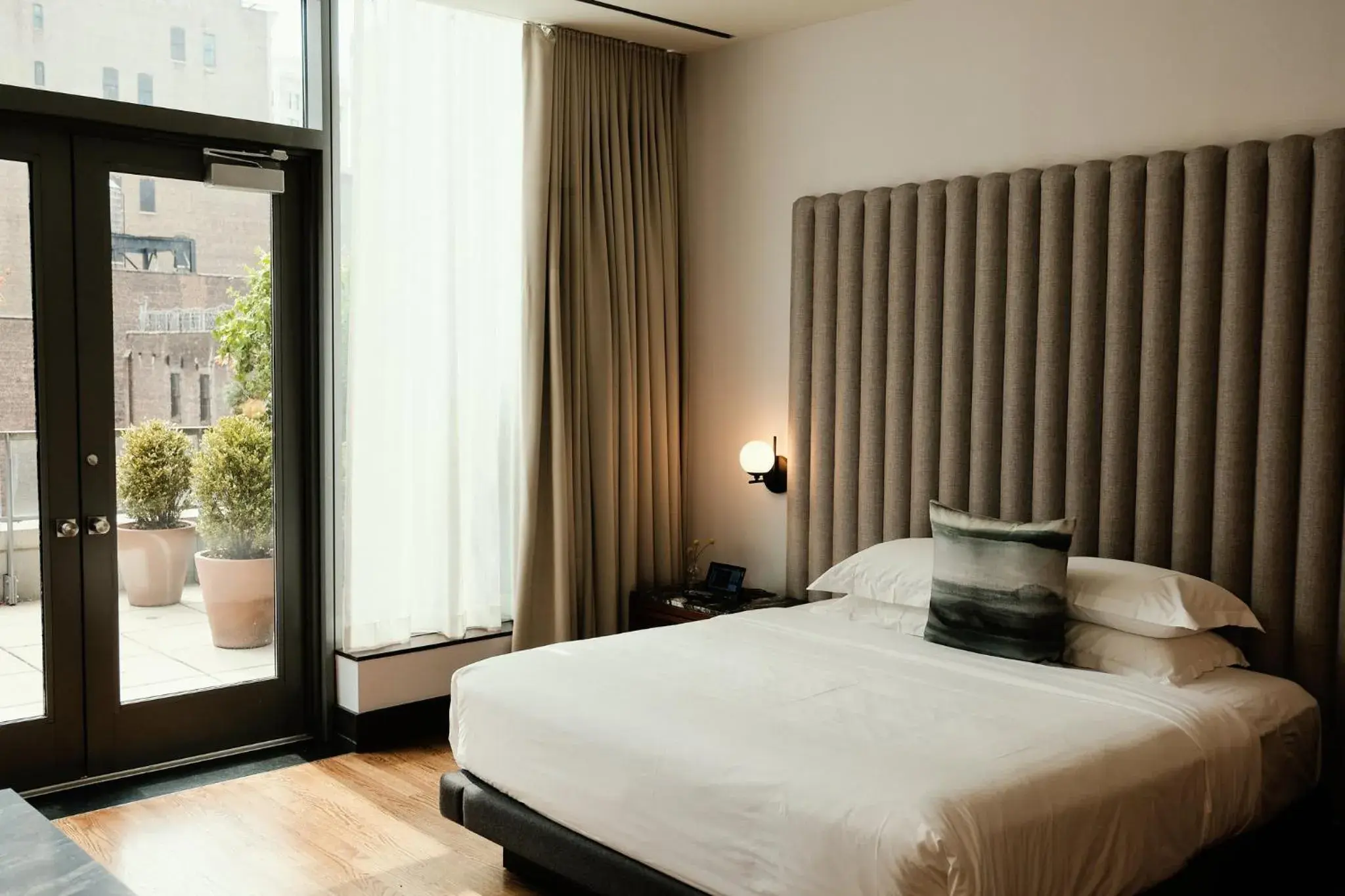 Photo of the whole room, Bed in Kimpton Hotel Eventi by IHG Photo of the whole room, Bed in Kimpton Hotel Eventi by IHG