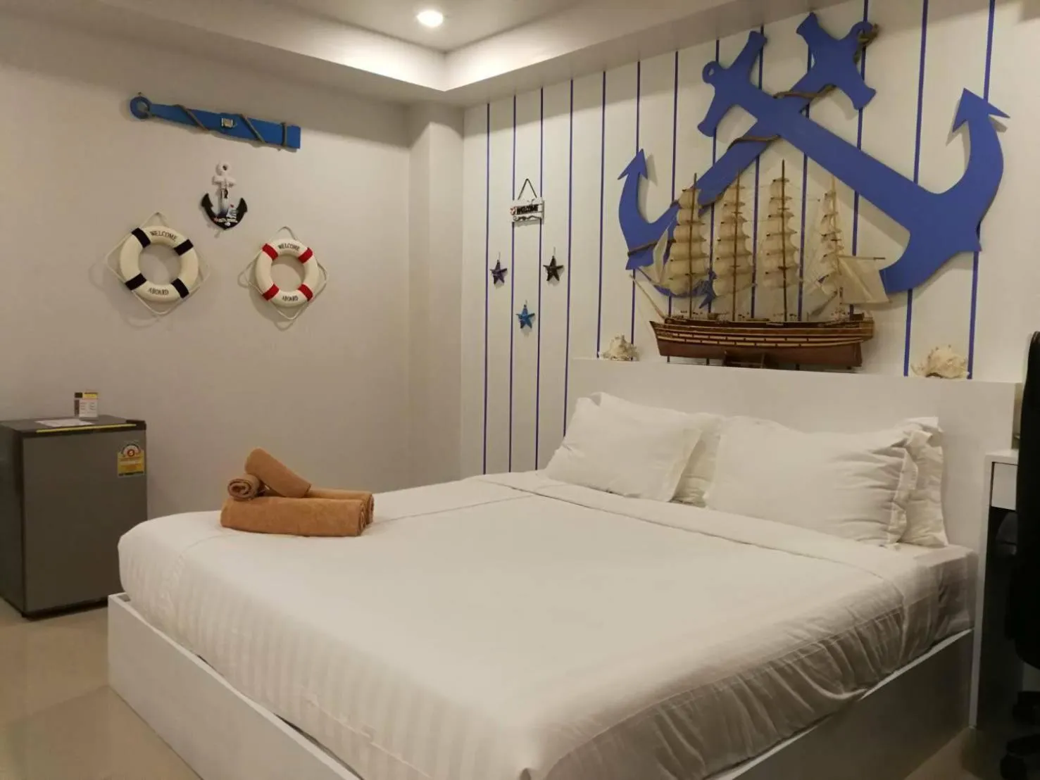 Bed in 2 Feel Bed Station