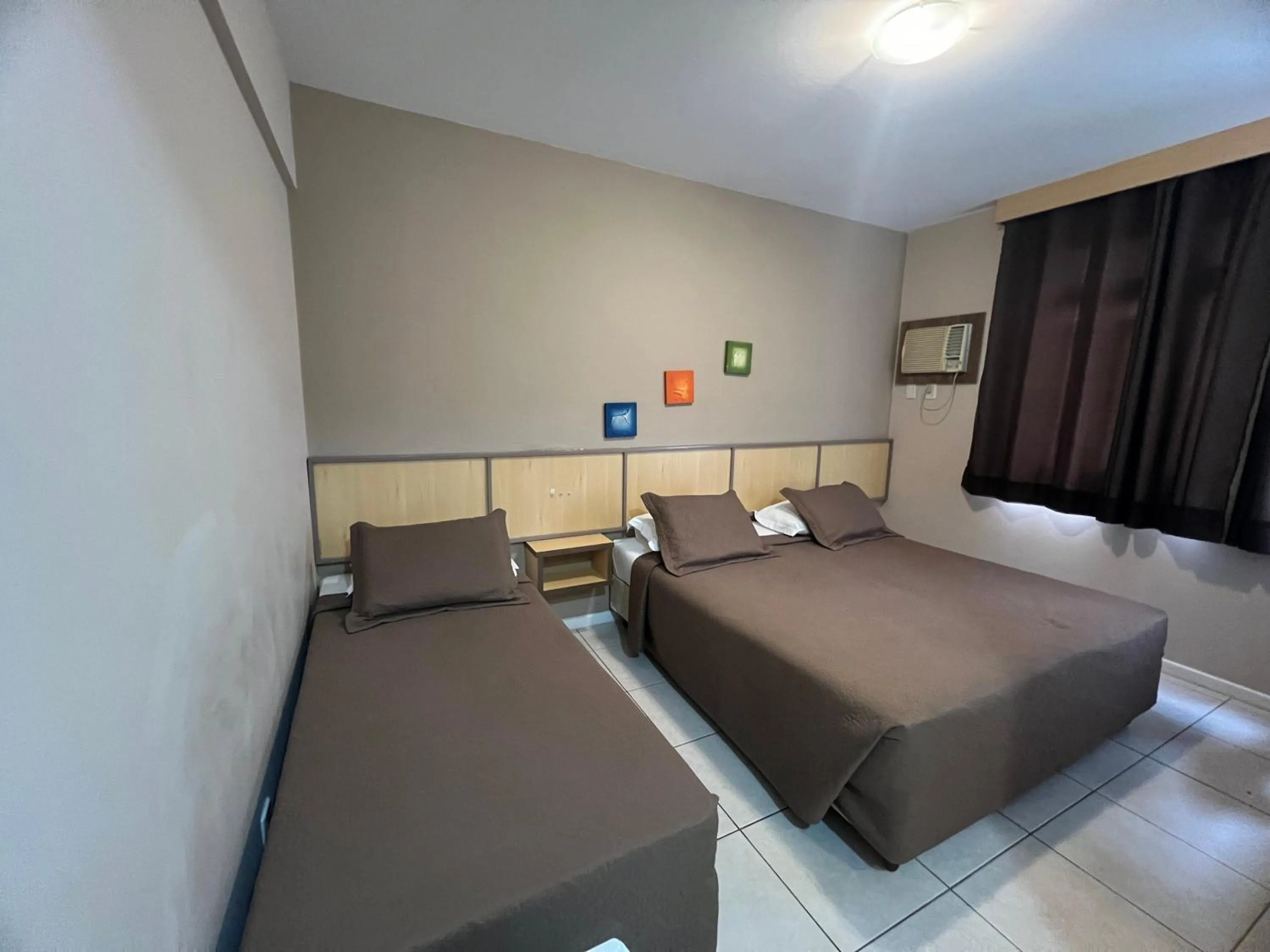 Area and facilities, Bed in Brisamar Suite Hotel