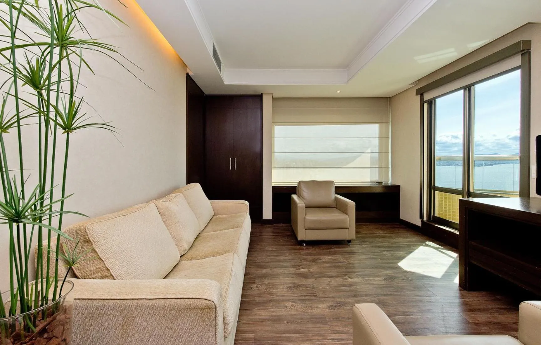 Majestic Palace Hotel