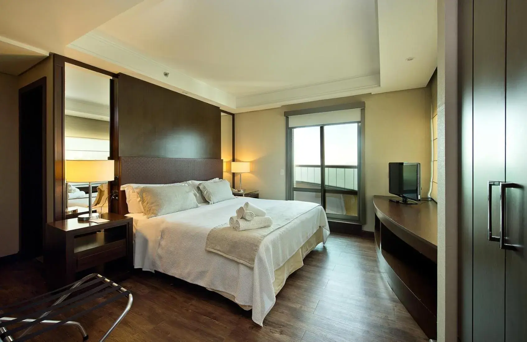 Bed in Majestic Palace Hotel Bed in Majestic Palace Hotel