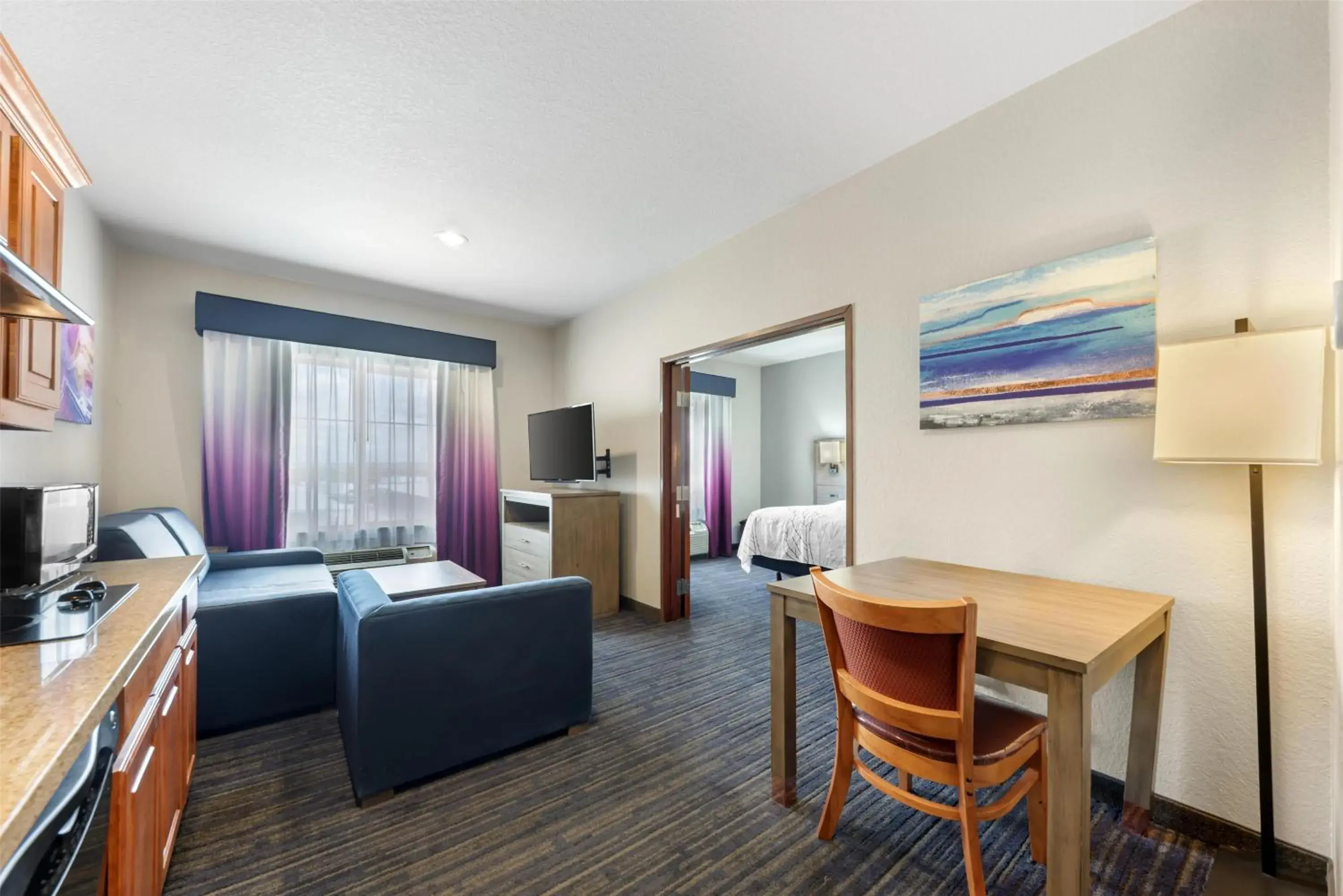 King Suite with Bath Tub - Mobility Accessible/Non-Smoking in Best Western Plus San Antonio East Inn & Suites King Suite with Bath Tub - Mobility Accessible/Non-Smoking in Best Western Plus San Antonio East Inn & Suites