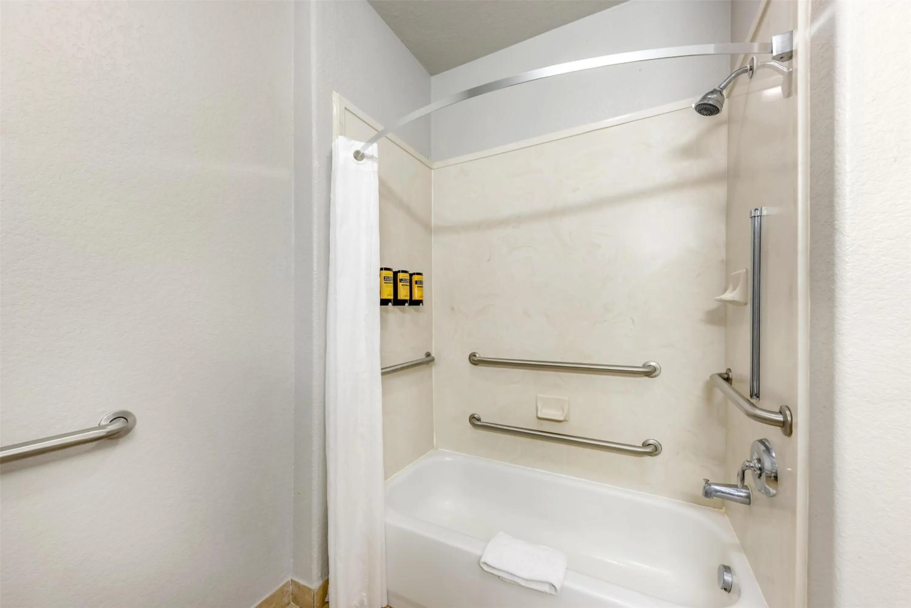 Bathroom in Best Western Plus San Antonio East Inn & Suites