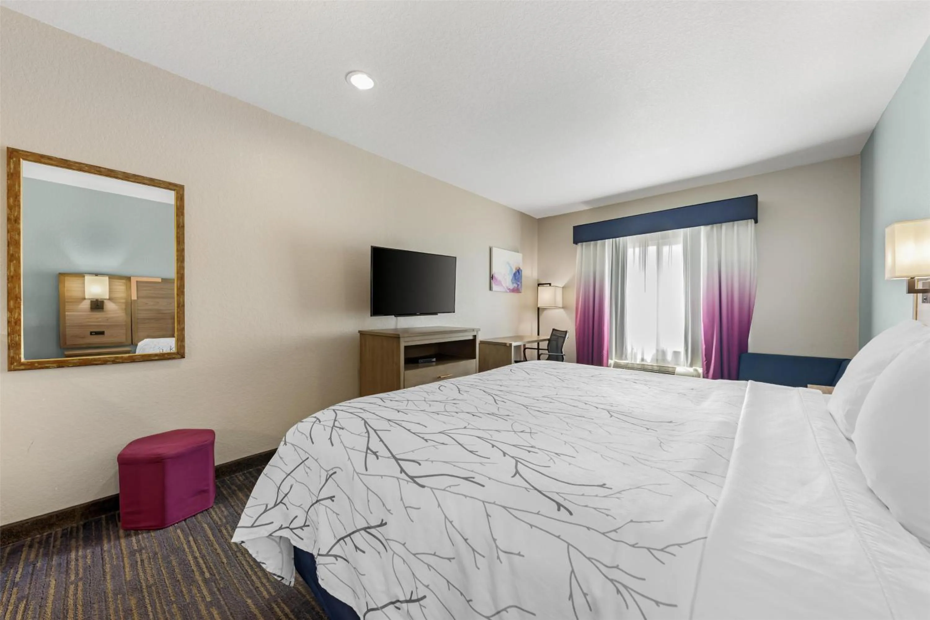 Bedroom, Bed in Best Western Plus San Antonio East Inn & Suites