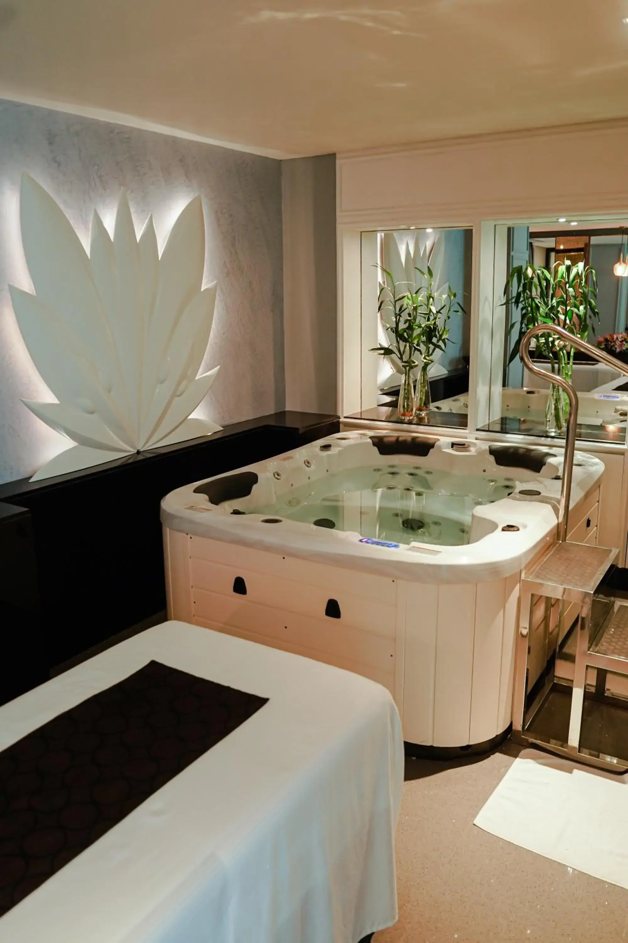 Spa and wellness centre/facilities in Crowne Plaza Today Gurugram by IHG Spa and wellness centre/facilities in Crowne Plaza Today Gurugram by IHG