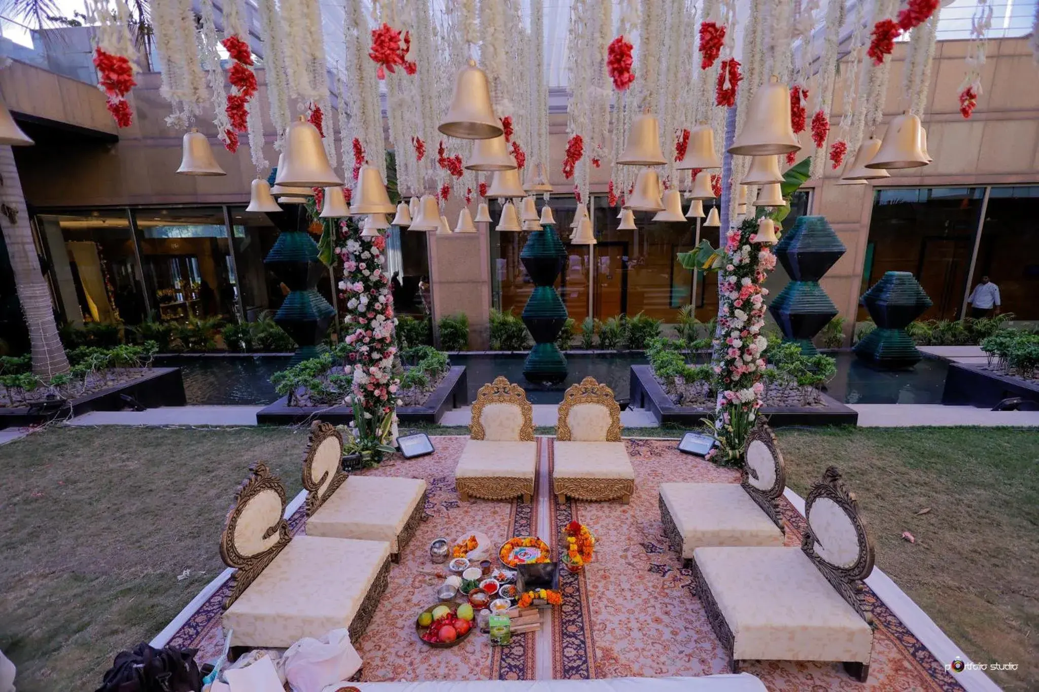 Restaurant/places to eat in Crowne Plaza Today Gurugram by IHG Restaurant/places to eat in Crowne Plaza Today Gurugram by IHG