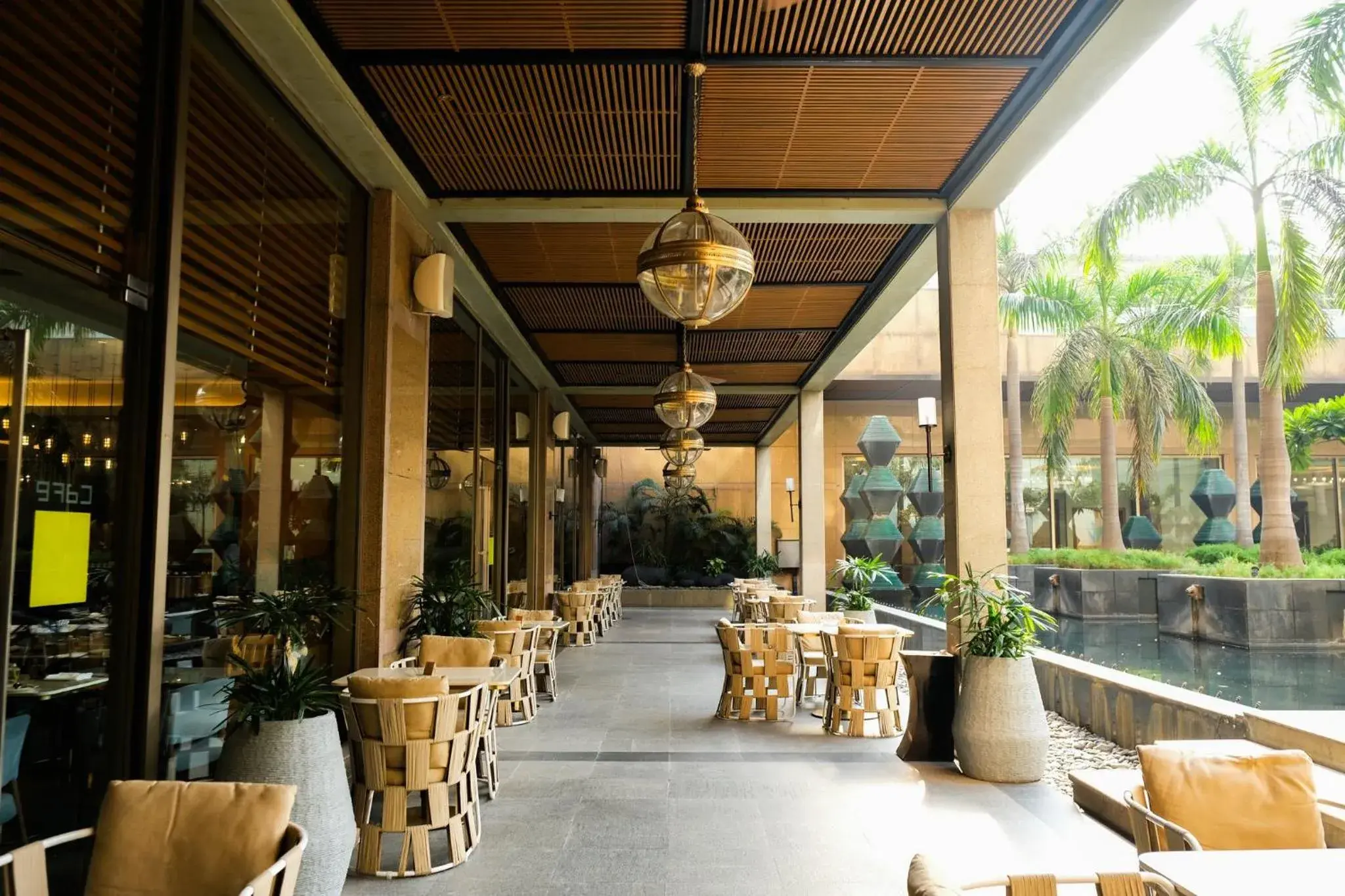 Restaurant/places to eat in Crowne Plaza Today Gurugram by IHG Restaurant/places to eat in Crowne Plaza Today Gurugram by IHG