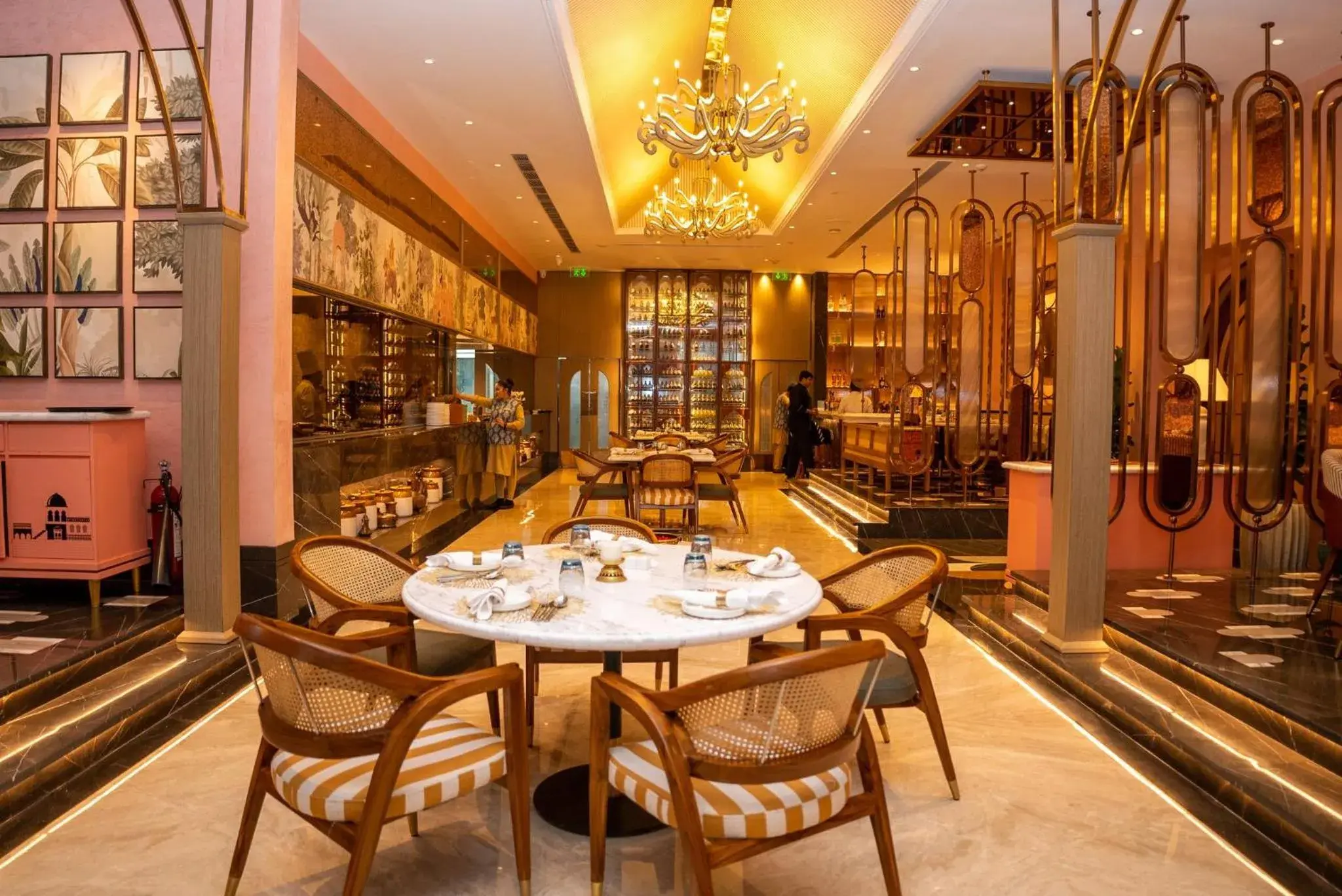 Restaurant/places to eat in Crowne Plaza Today Gurugram by IHG Restaurant/places to eat in Crowne Plaza Today Gurugram by IHG