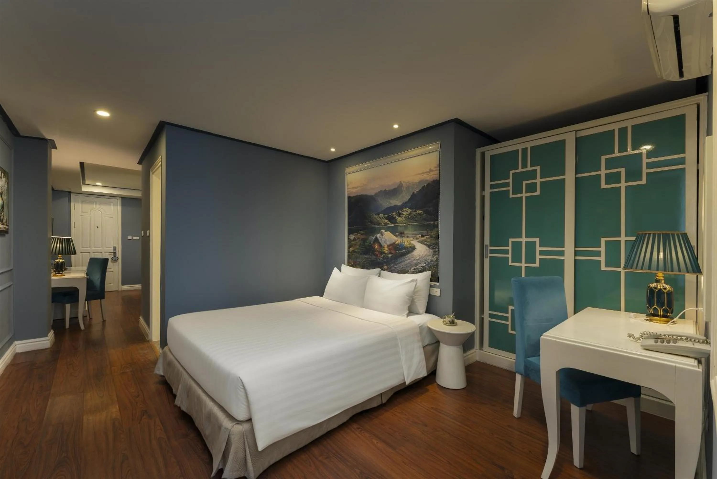 Bed in Hanoi La Selva Hotel