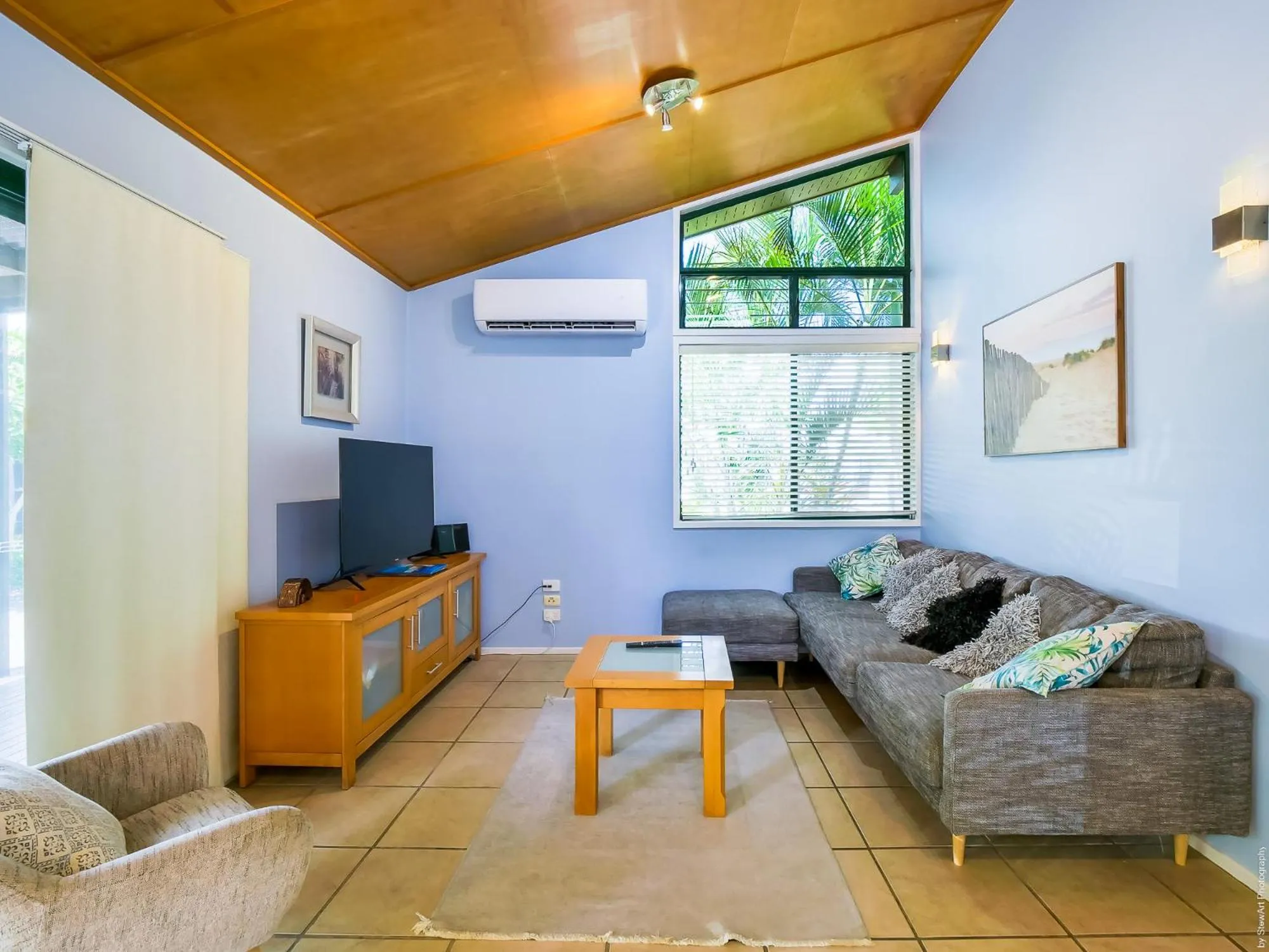Living room in Boat Harbour Studio Apartments and Villas