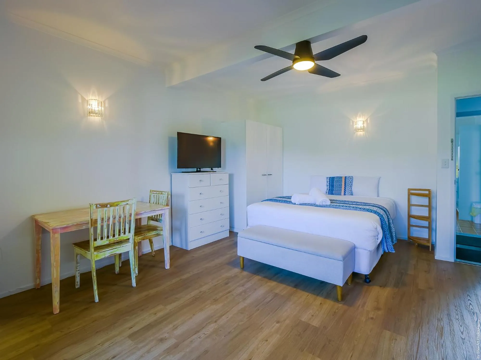 Natural landscape, Bed in Boat Harbour Studio Apartments and Villas