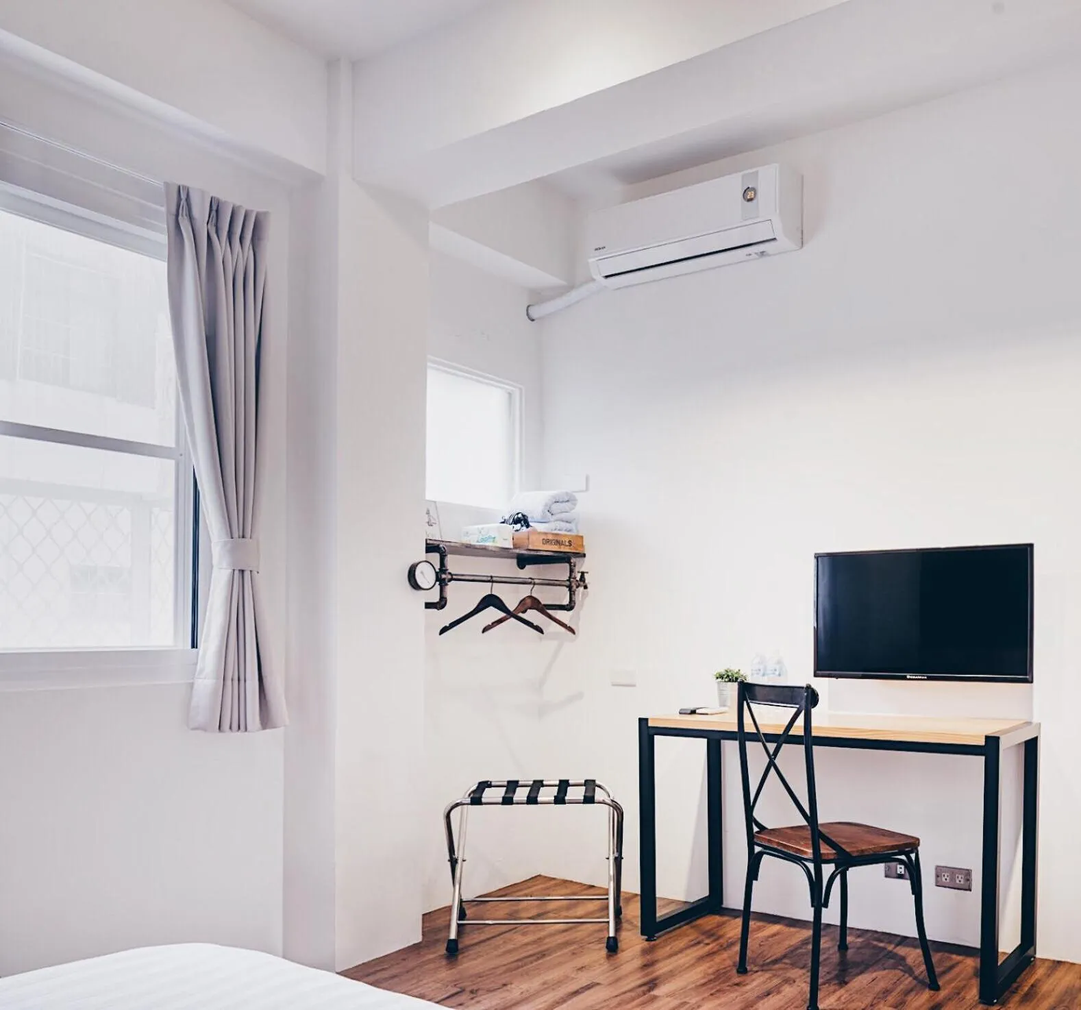 Bed in Mutter Apartment