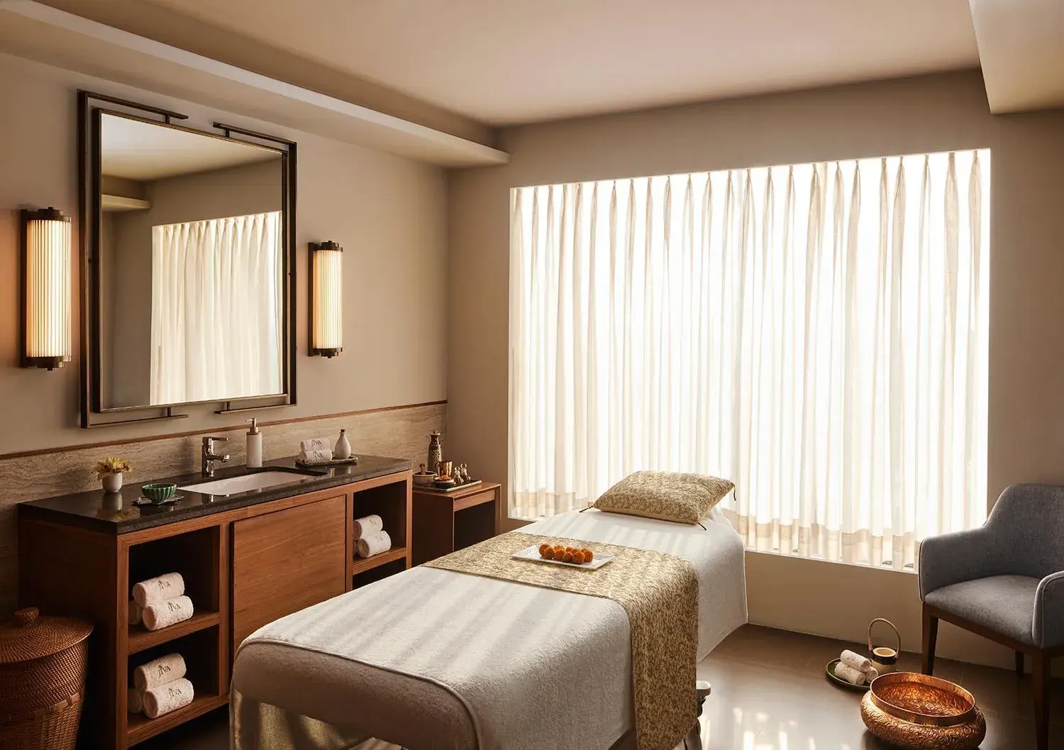 Spa and wellness centre/facilities, Bed in Taj City Centre New Town, Kolkata Spa and wellness centre/facilities, Bed in Taj City Centre New Town, Kolkata