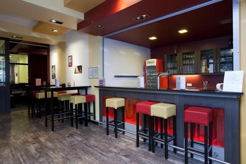 Lounge or bar in Jugendherberge City-Hostel Köln-Riehl