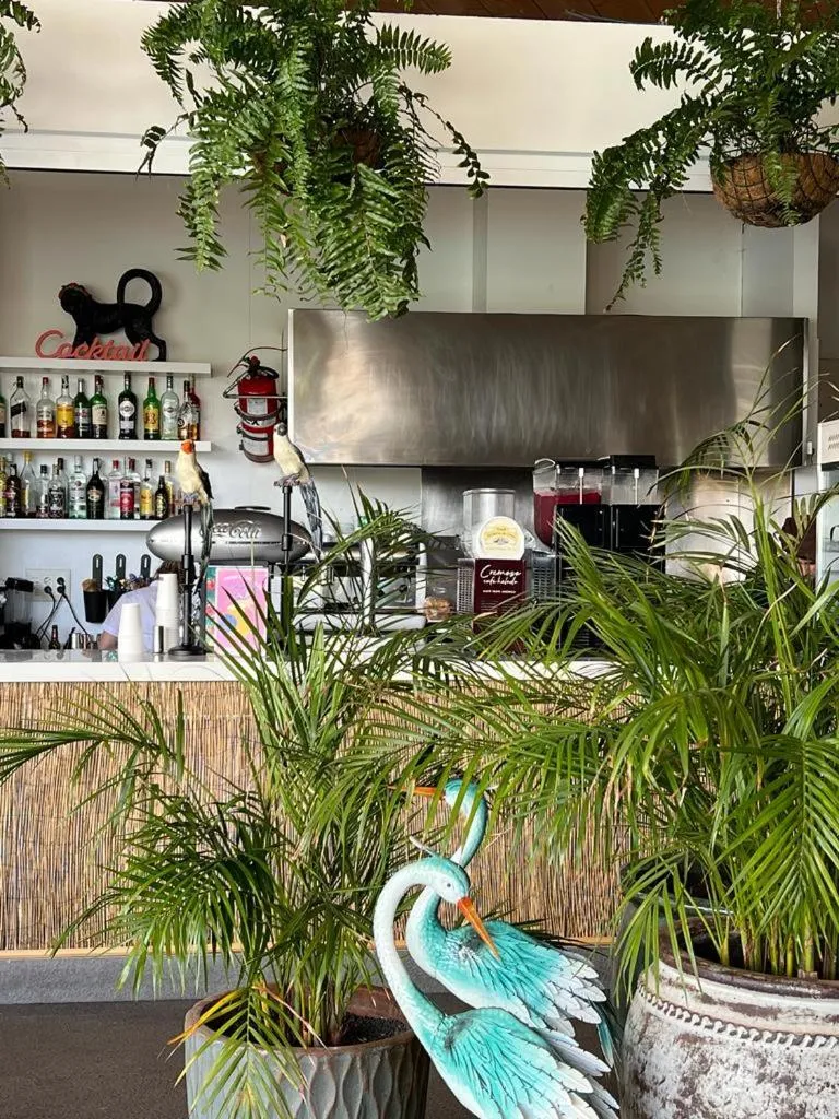 Lounge or bar in Hyde Park Lane