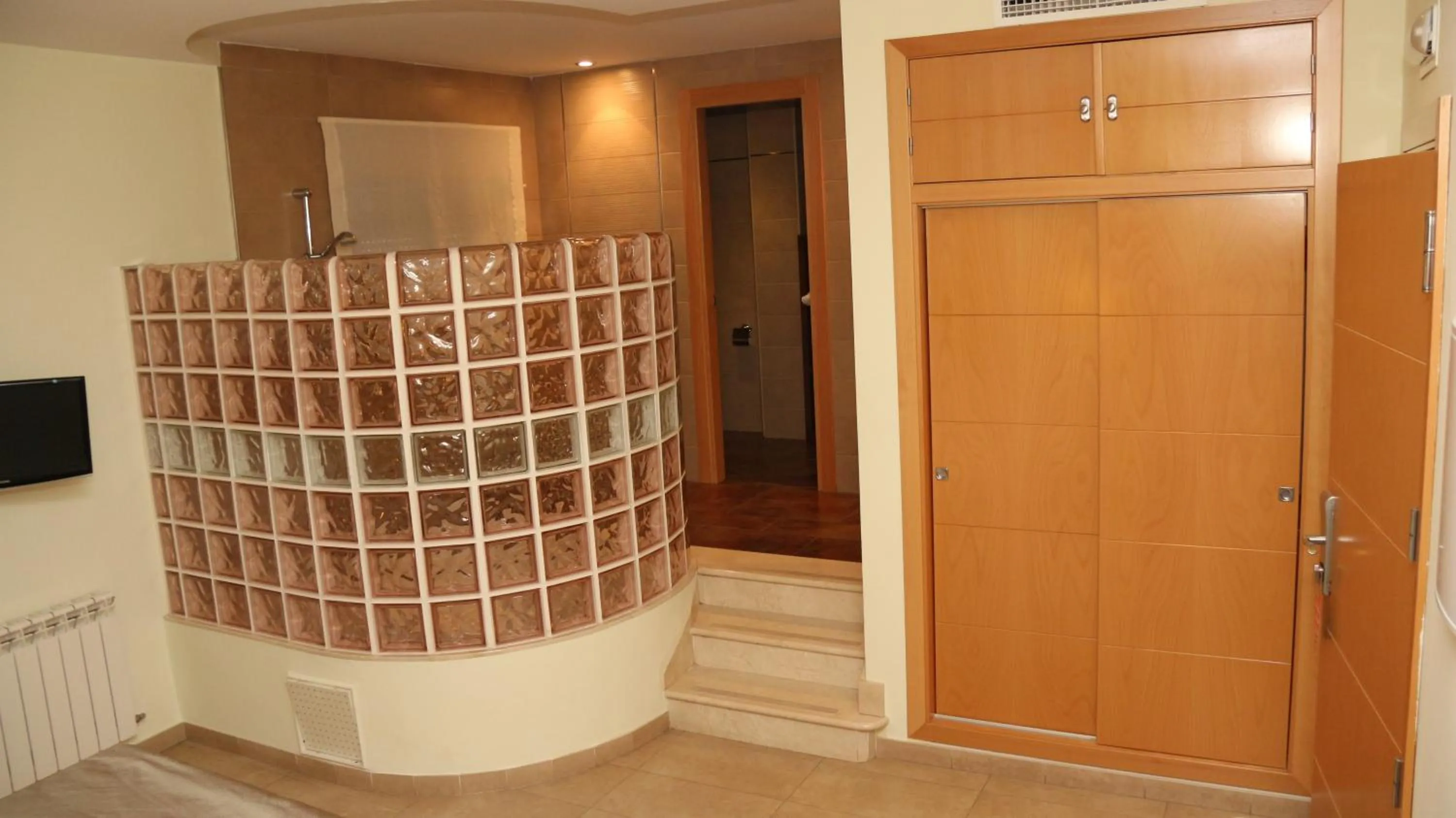 Bathroom in Hotel Macami