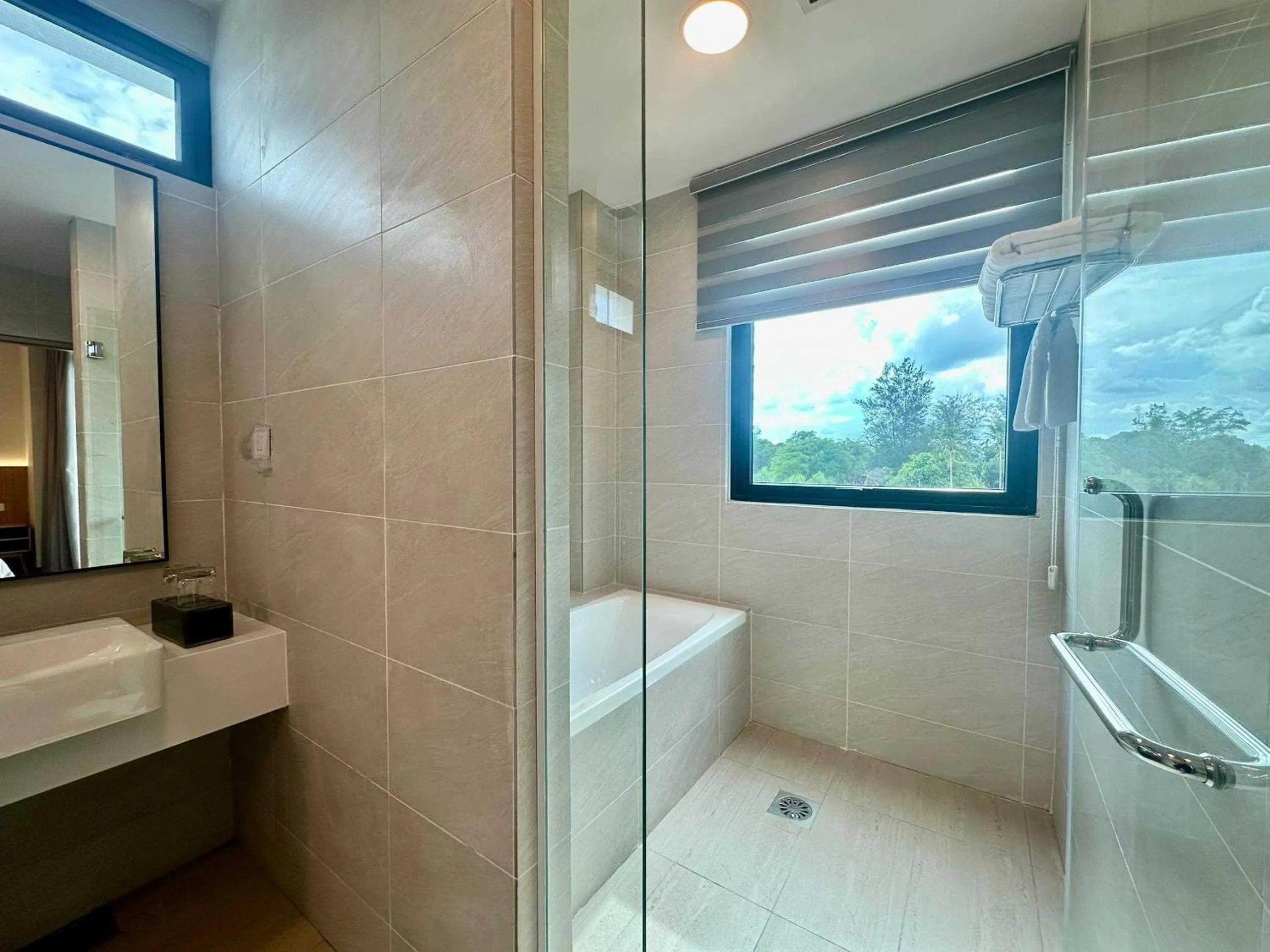 Eastwood Valley Golf & Country Club