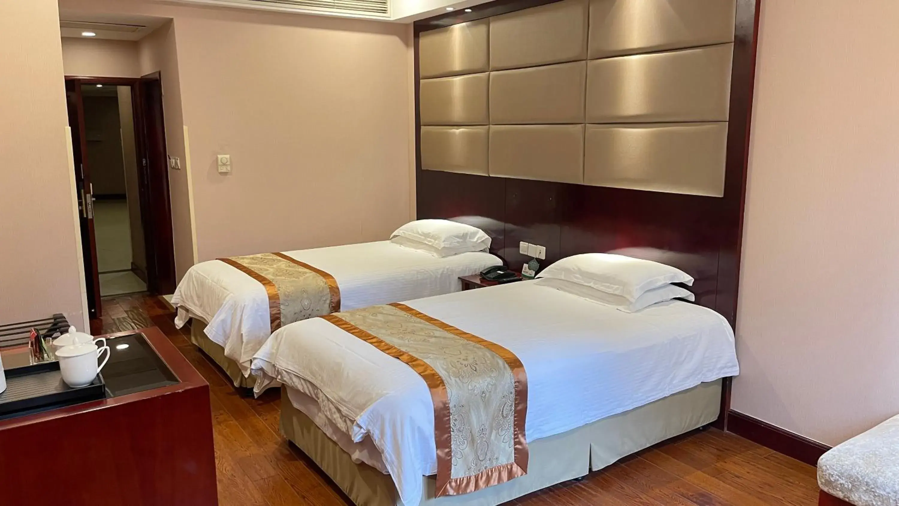 Deluxe Double or Twin Room in Seventh Heaven Hotel Deluxe Double or Twin Room in Seventh Heaven Hotel