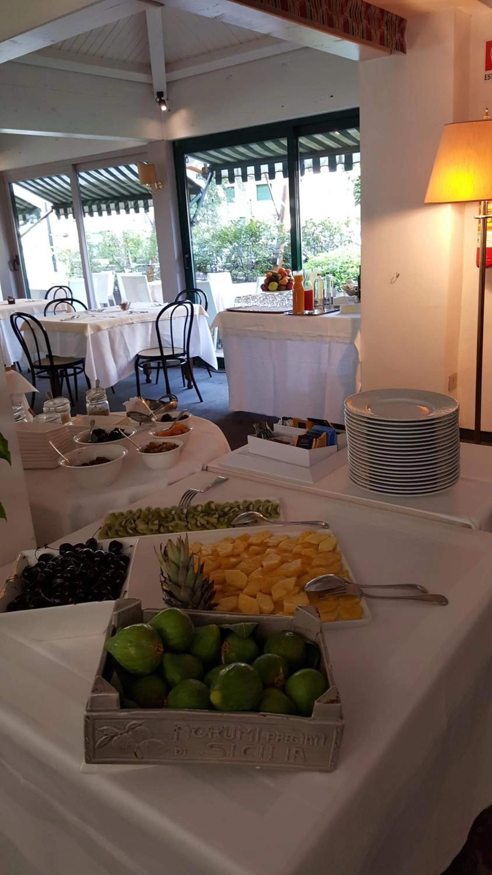 Breakfast in Hotel Augustus