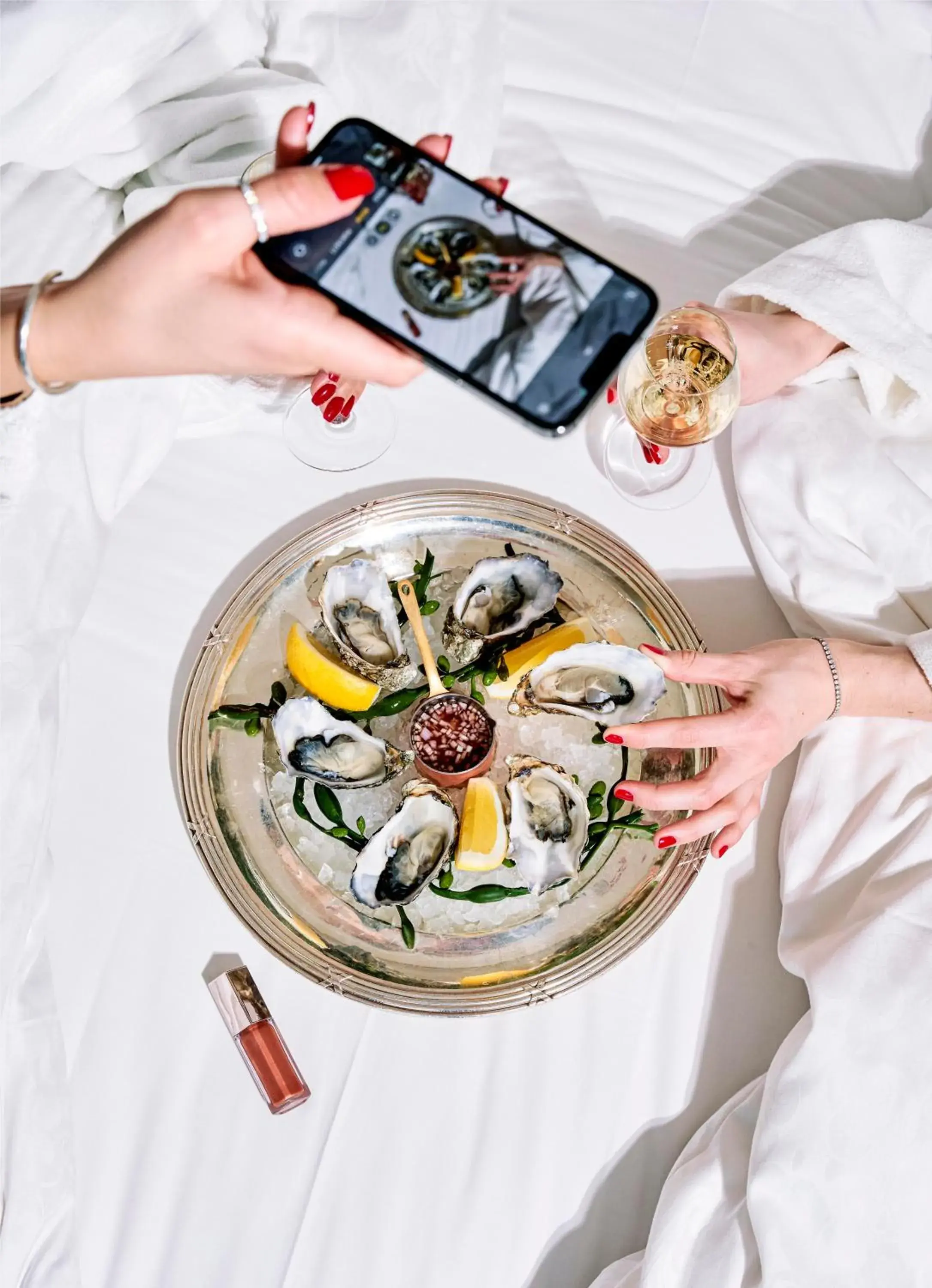 Bedroom in Hotel Continental Bedroom in Hotel Continental