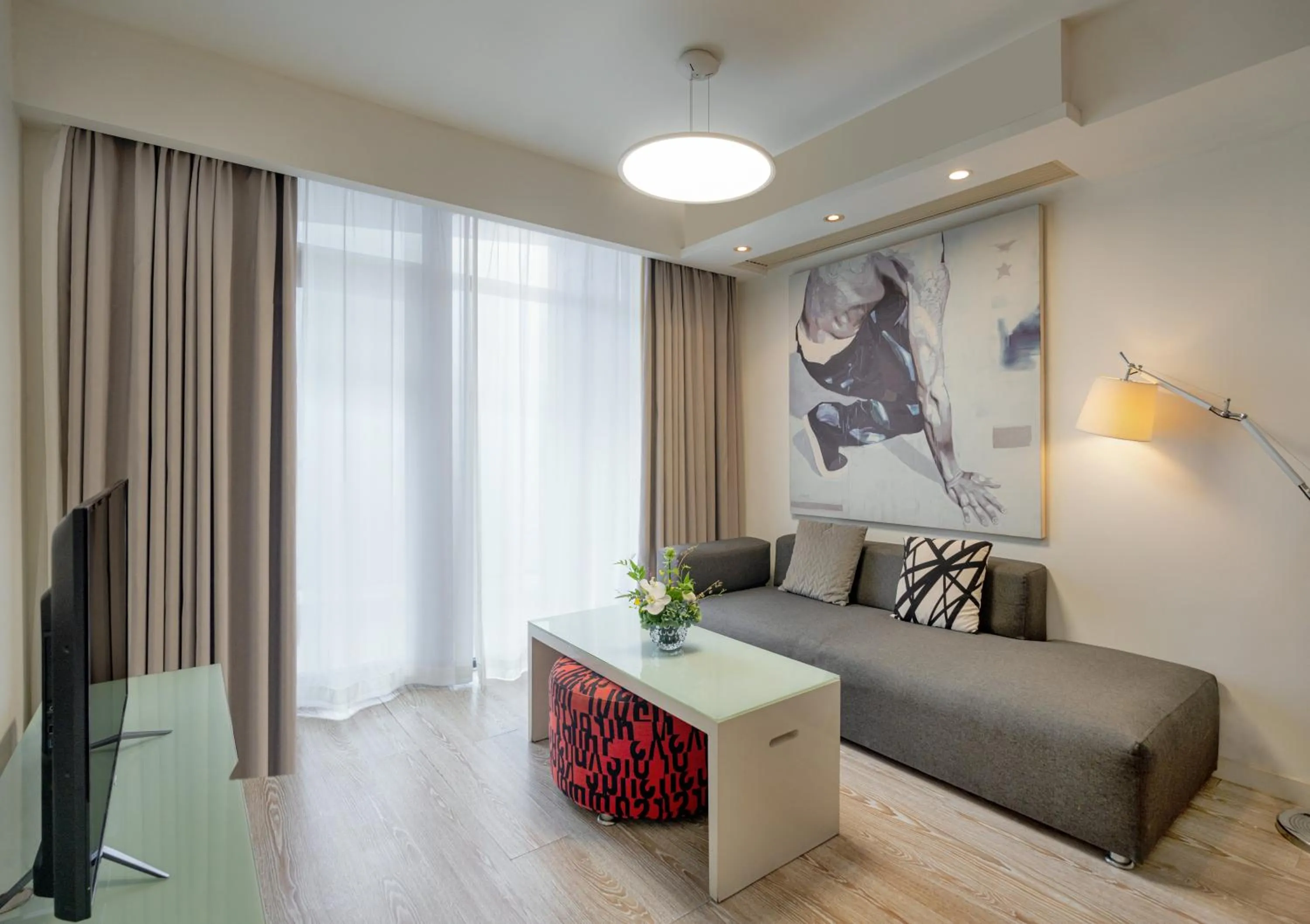 Communal lounge/ TV room, Bed in Modena by Fraser Putuo Shanghai