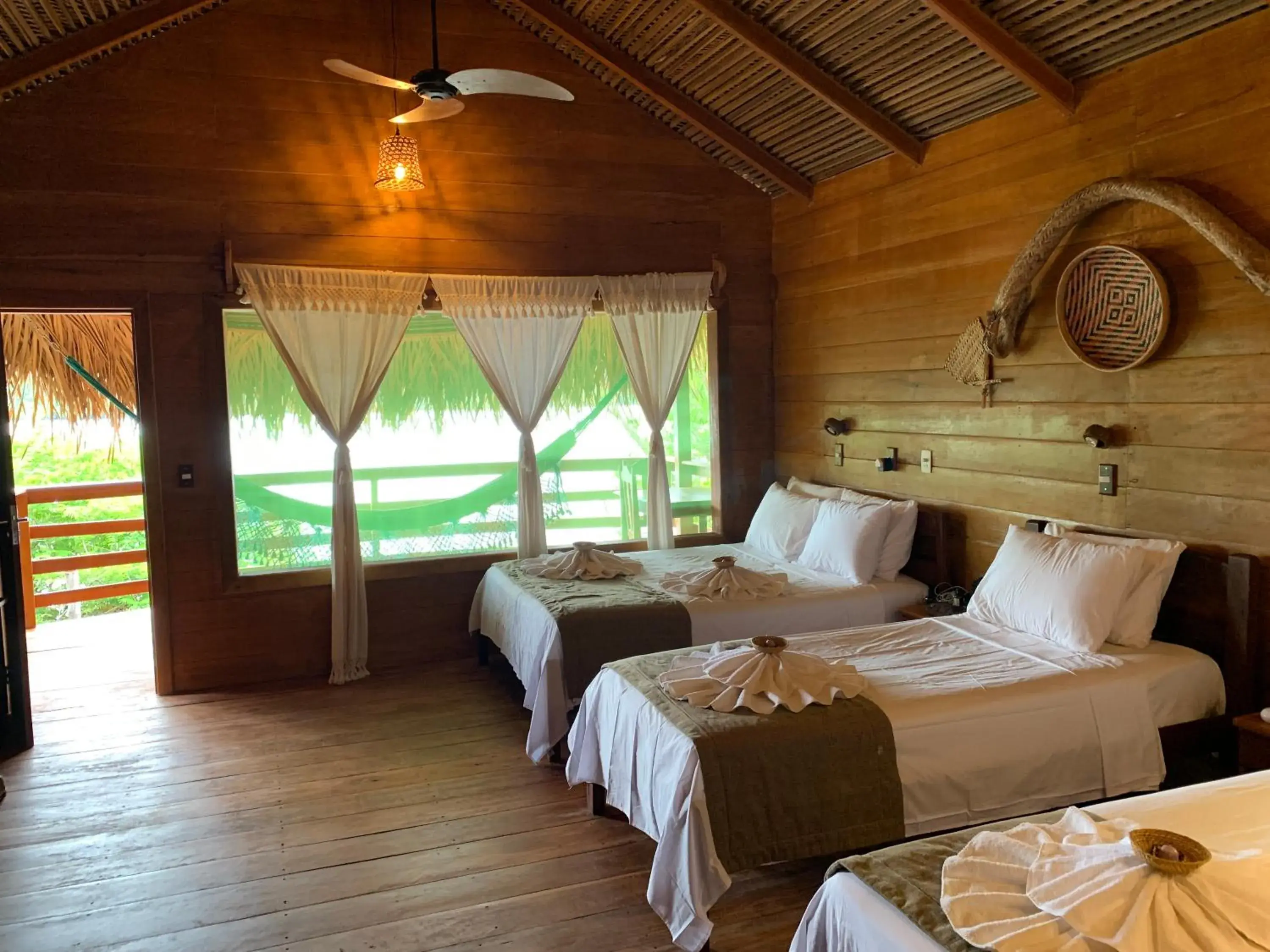 Quadruple Room with Lake View - single occupancy in Juma Amazon Lodge Quadruple Room with Lake View - single occupancy in Juma Amazon Lodge
