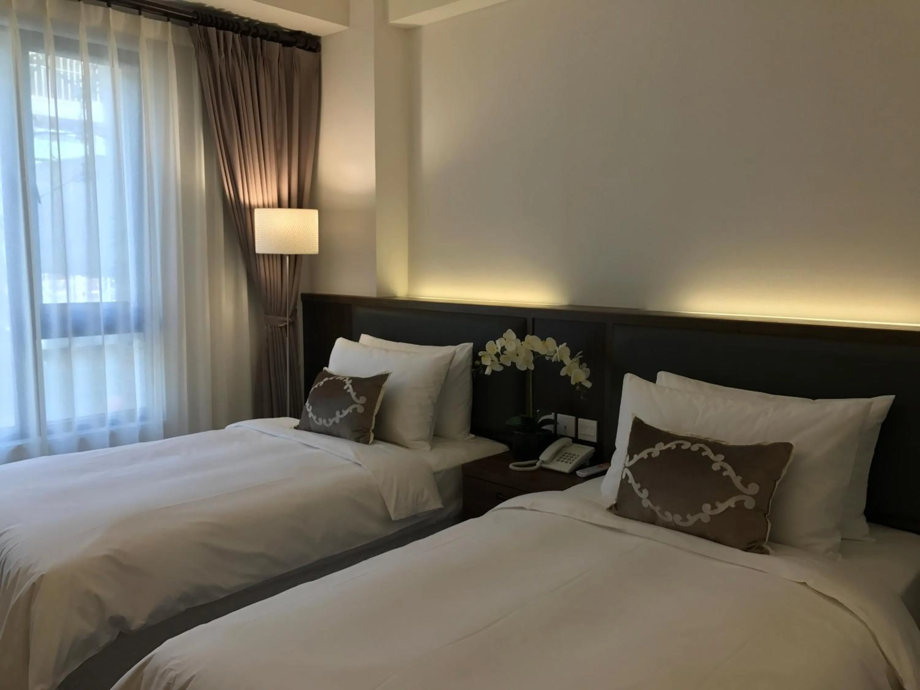 bunk bed, Bed in ML Hotel