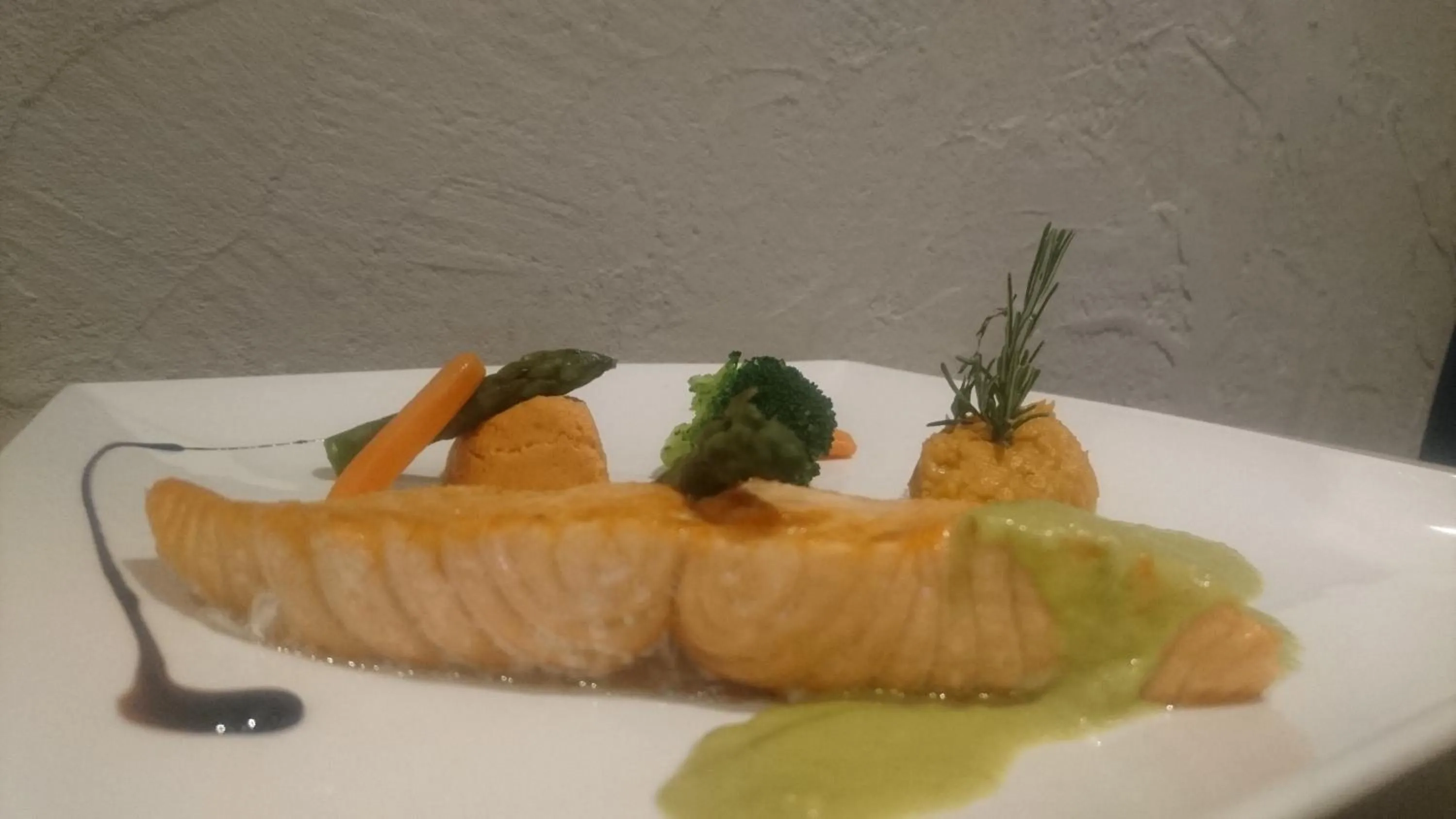 Food close-up in Logis Hôtel - Restaurant Résidence Les Cèdres