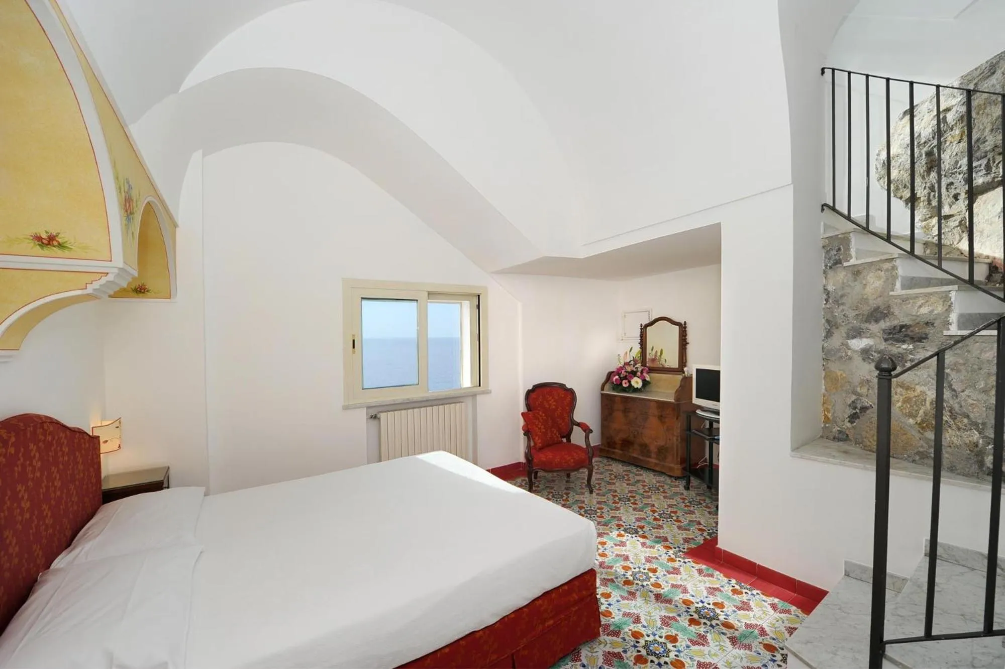 Bedroom, Bed in Hotel Luna Convento