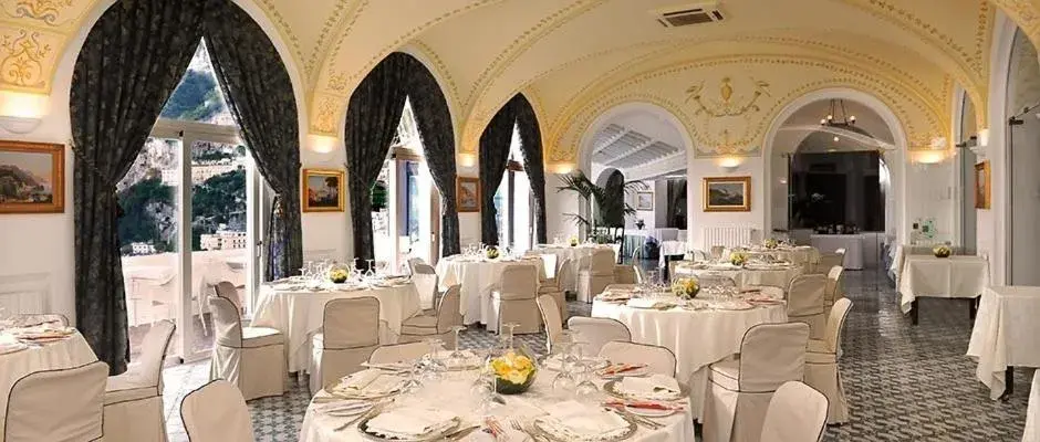 Restaurant/places to eat in Hotel Luna Convento Restaurant/places to eat in Hotel Luna Convento